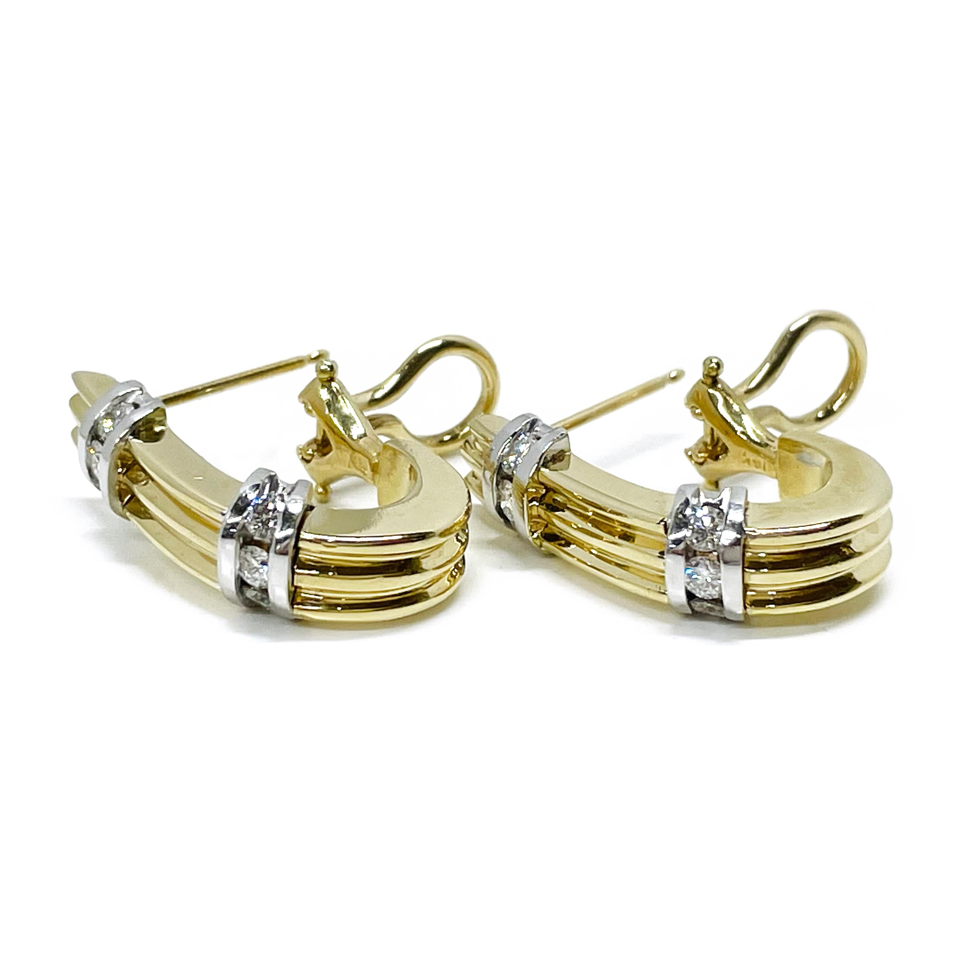 Round Cut Two-Tone Ridged Diamond Earrings For Sale