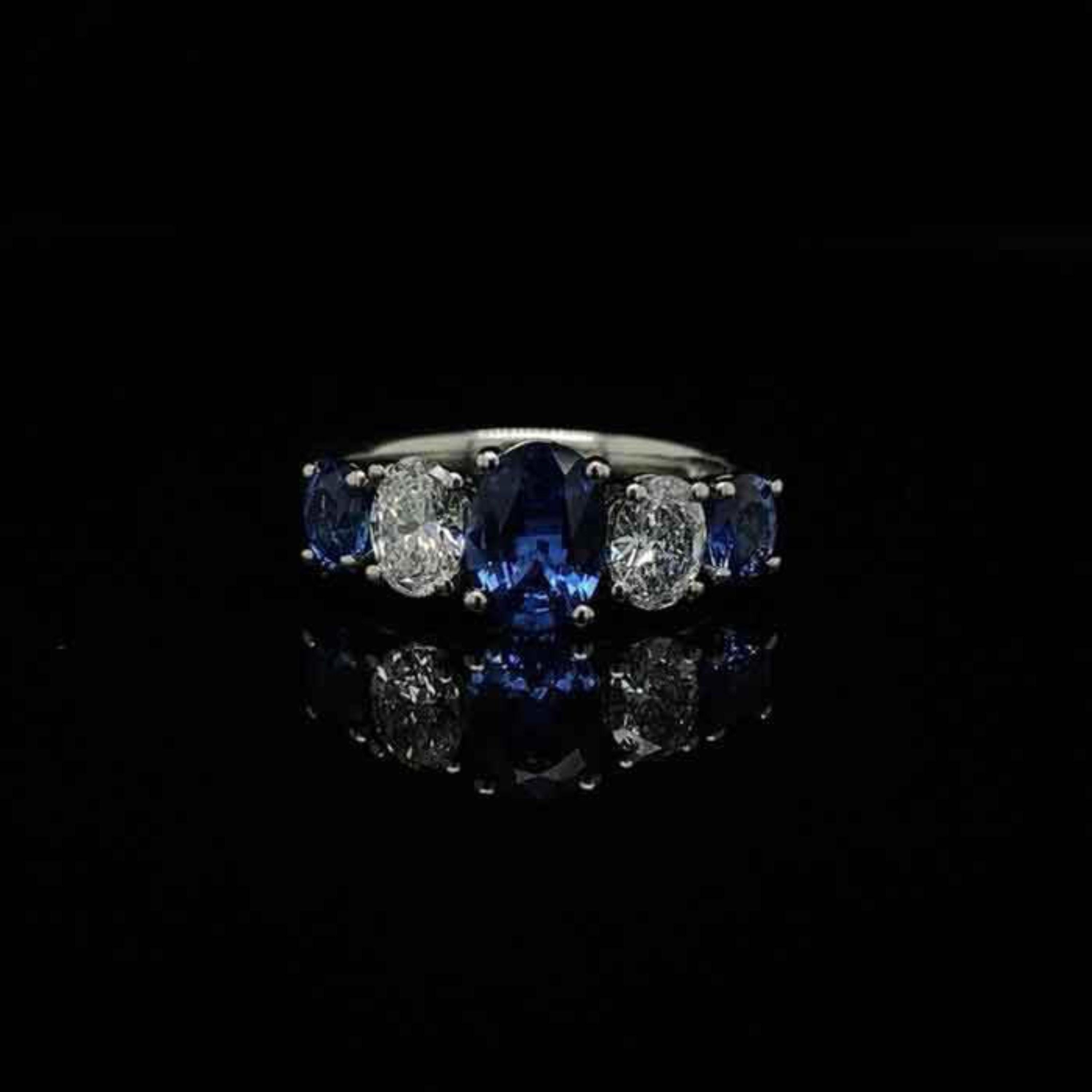 For Sale:  Two Tone Sapphire Wedding Band Blue Sapphire Diamond Engagement Ring for Her 2