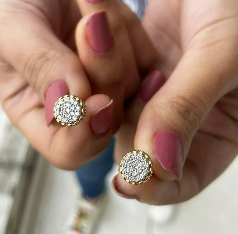 Round Cut Two Tone Stud Diamond Cluster Earrings 14k Solid Gold Pair For Sale