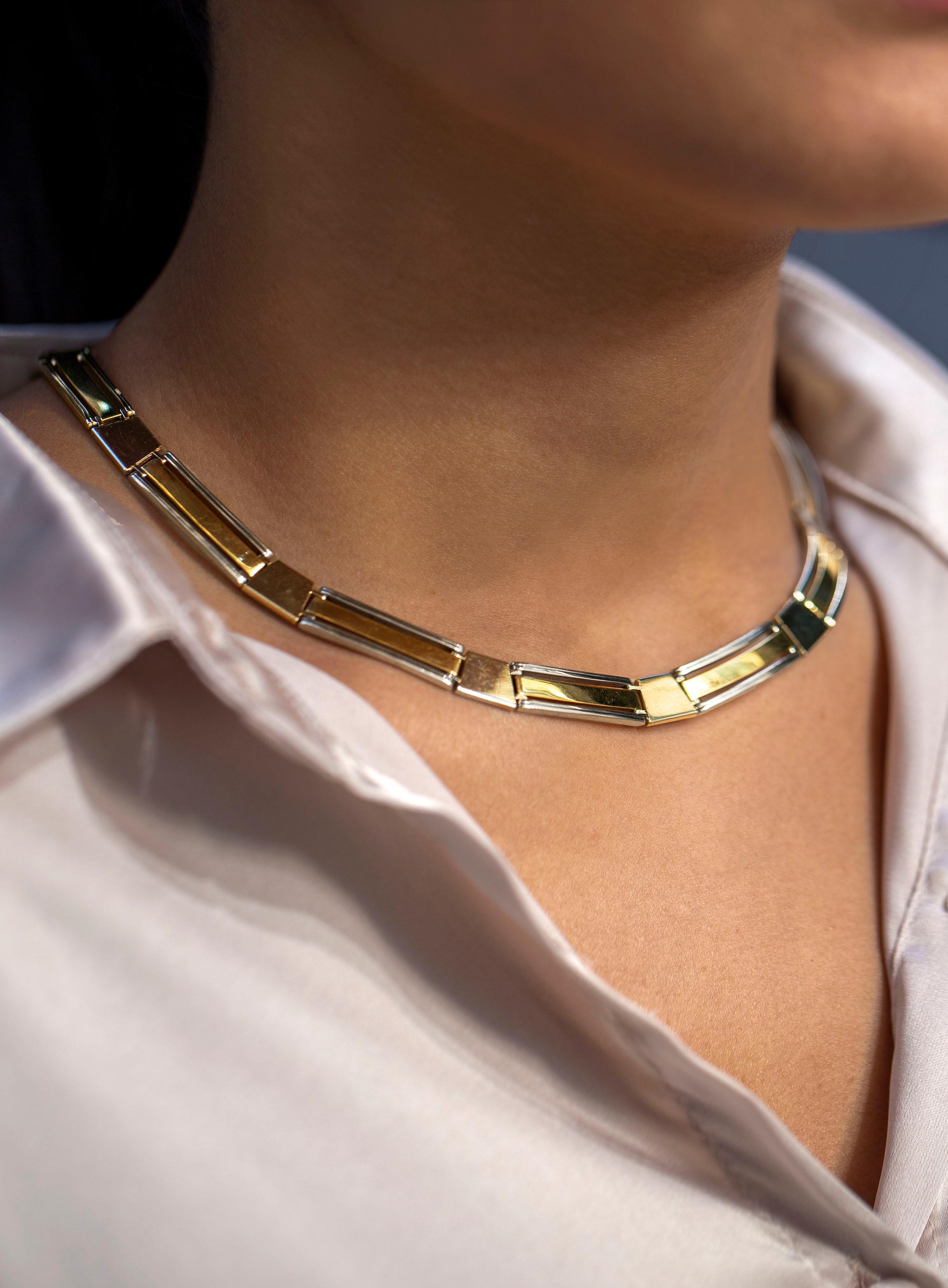 Versace Style Collar Necklace in Yellow & White Gold In Good Condition For Sale In New York, NY