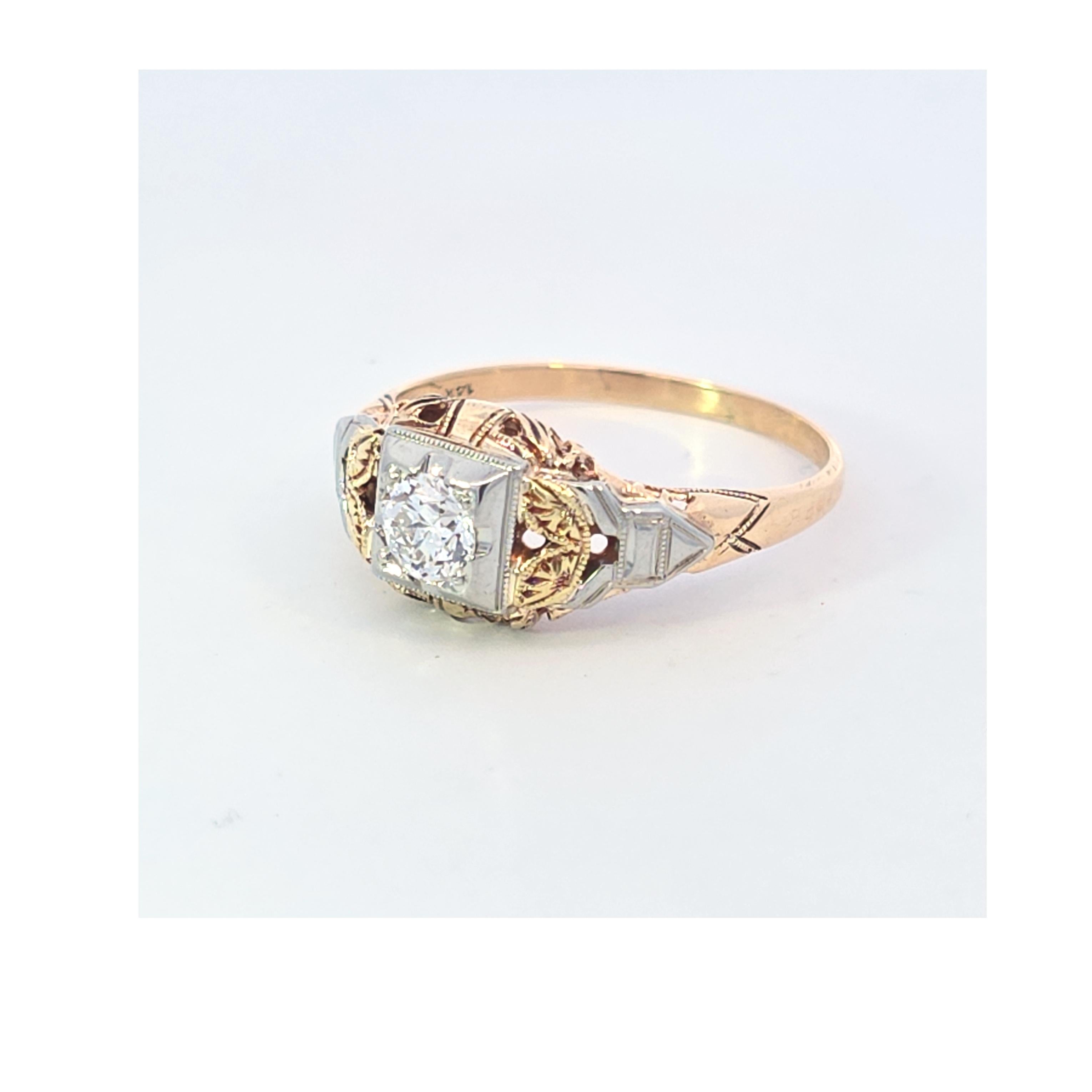 Taille vieille Europe Bague vintage à deux tons avec diamants en vente