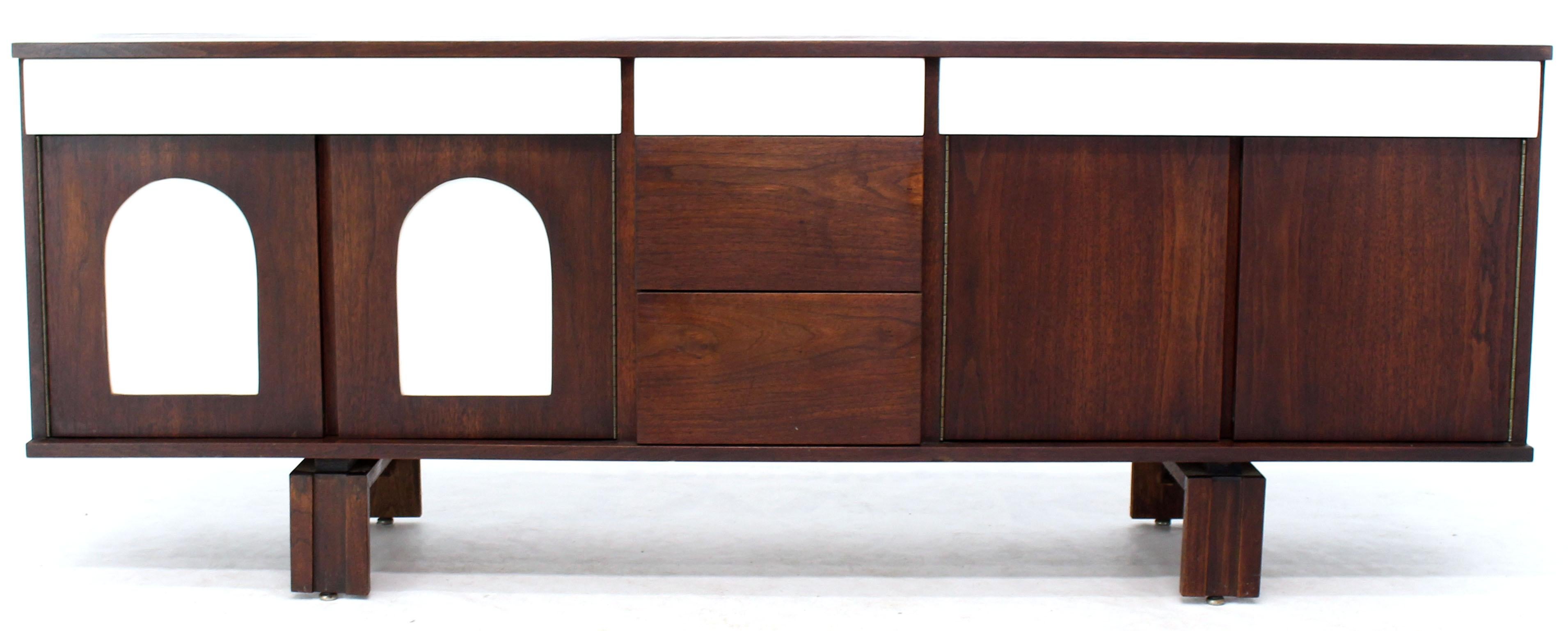Mid-Century Modern Two-Tone White Lacquer Oiled Walnut Low Long Credenza Dresser Cabinet For Sale