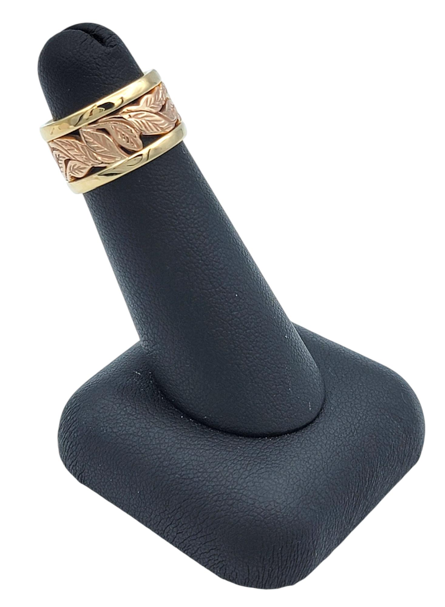 Two-Tone Wide Band Ring with Leaf Motif in 14 Karat Rose and Yellow Gold For Sale 4