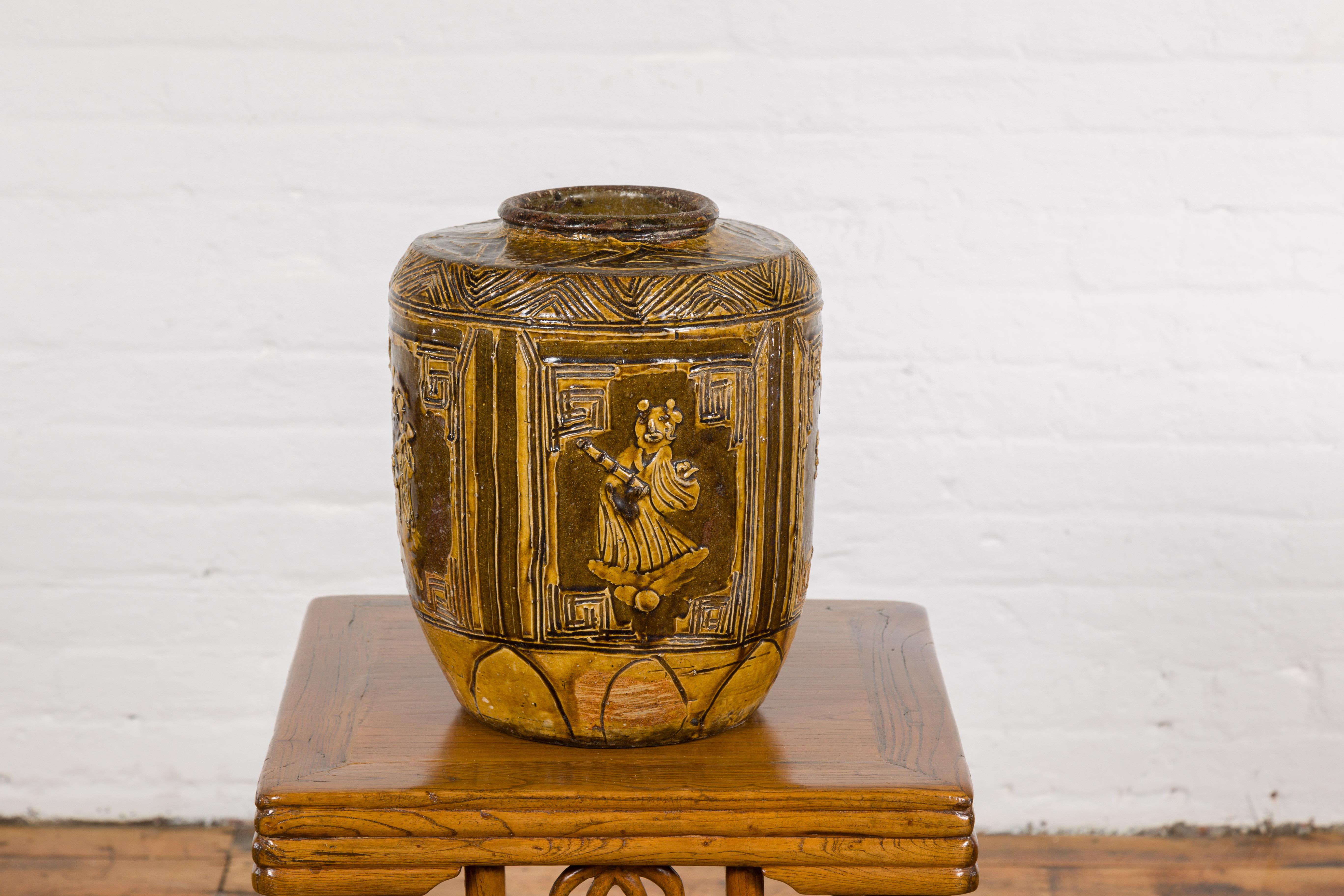 Two-Toned Brown Vase with Archaic Style Figures and Calligraphy Motifs For Sale 8