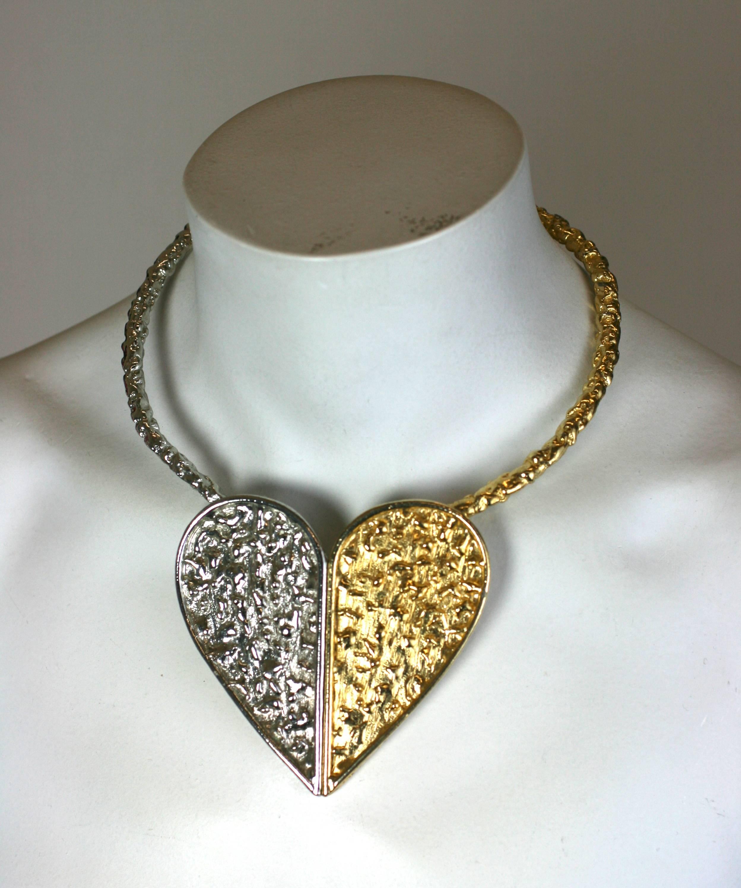Two Toned Brutalist Heart Pendant In Excellent Condition For Sale In New York, NY