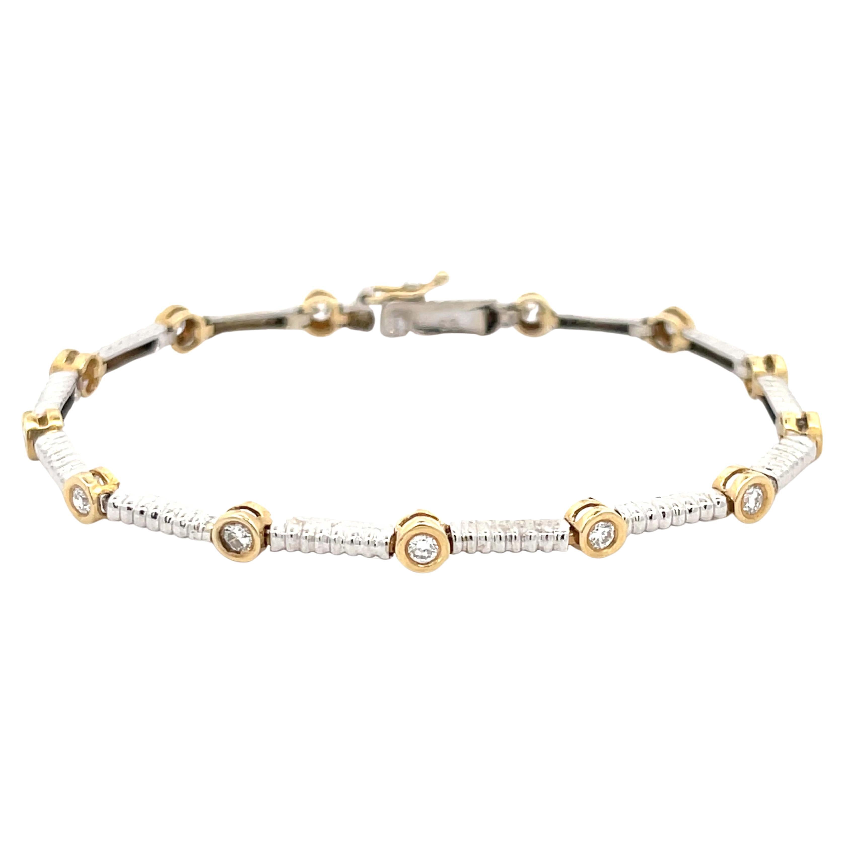 Bracelet de diamants bicolores en or 14 carats
