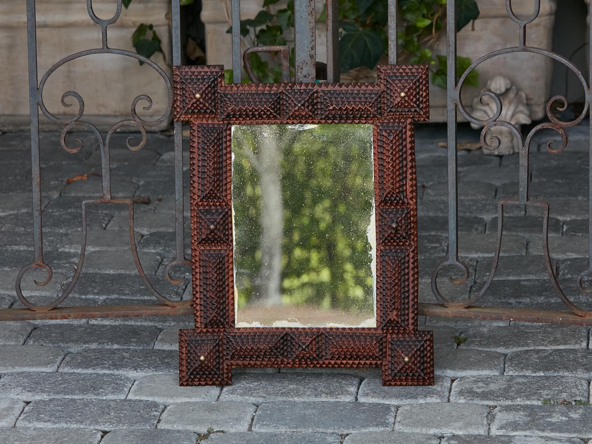 Two-Toned French Turn of the Century 1900s Hand Carved Tramp Art Wooden Mirror For Sale 2