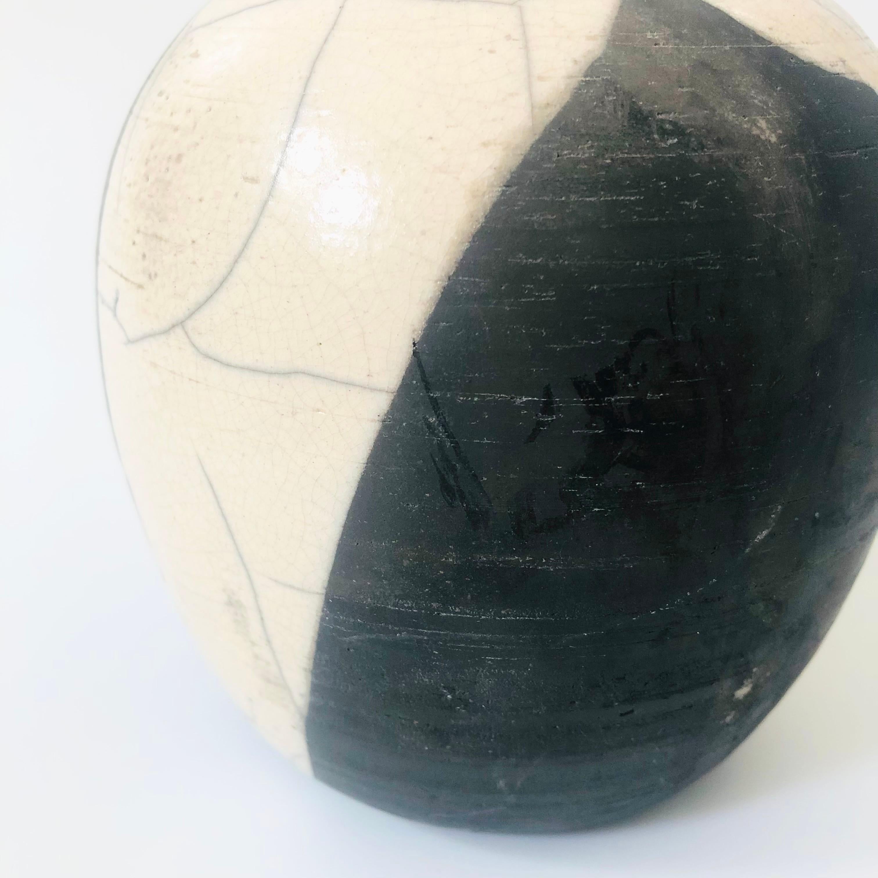 Zwei getönte Raku-Keramik Unkraut Topf im Zustand „Gut“ im Angebot in Vallejo, CA
