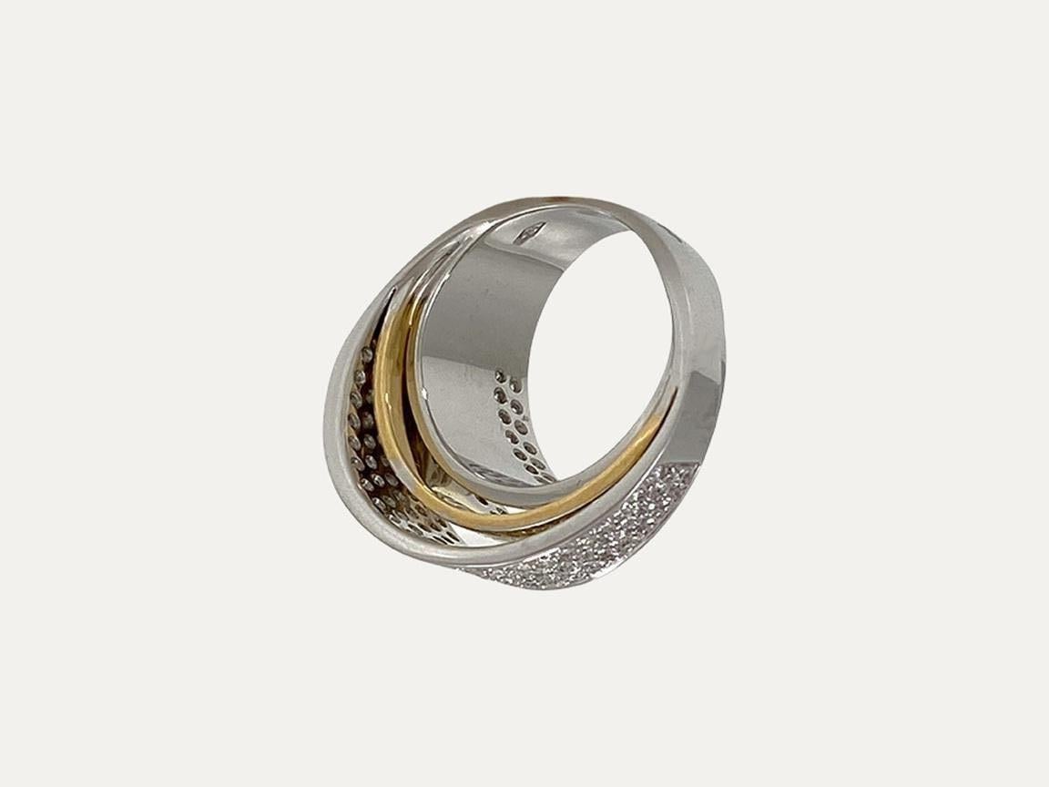 Bague en or deux tons avec diamants Unisexe en vente