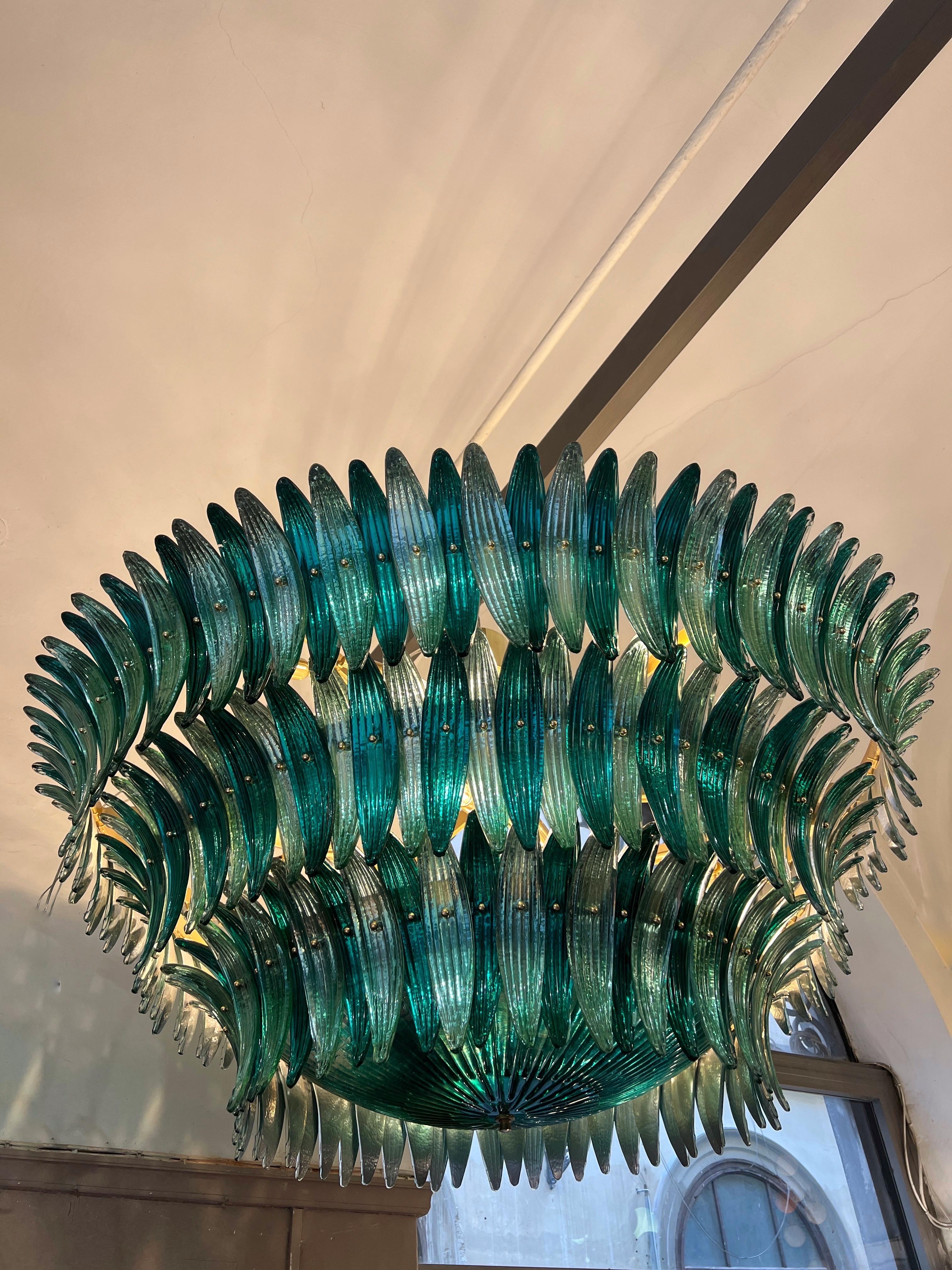 Modern Two Tones Mirrored Green Murano Glass Leaves Chandelier 1980 For Sale