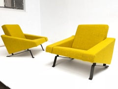 Vintage Two Triangel Lounge Chairs by Gelderland, circa 1958 De Ploeg Wool