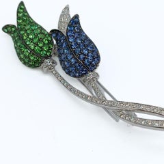 Two Tulips Brooch in White Gold with Diamonds, Tsavorites and Sapphires