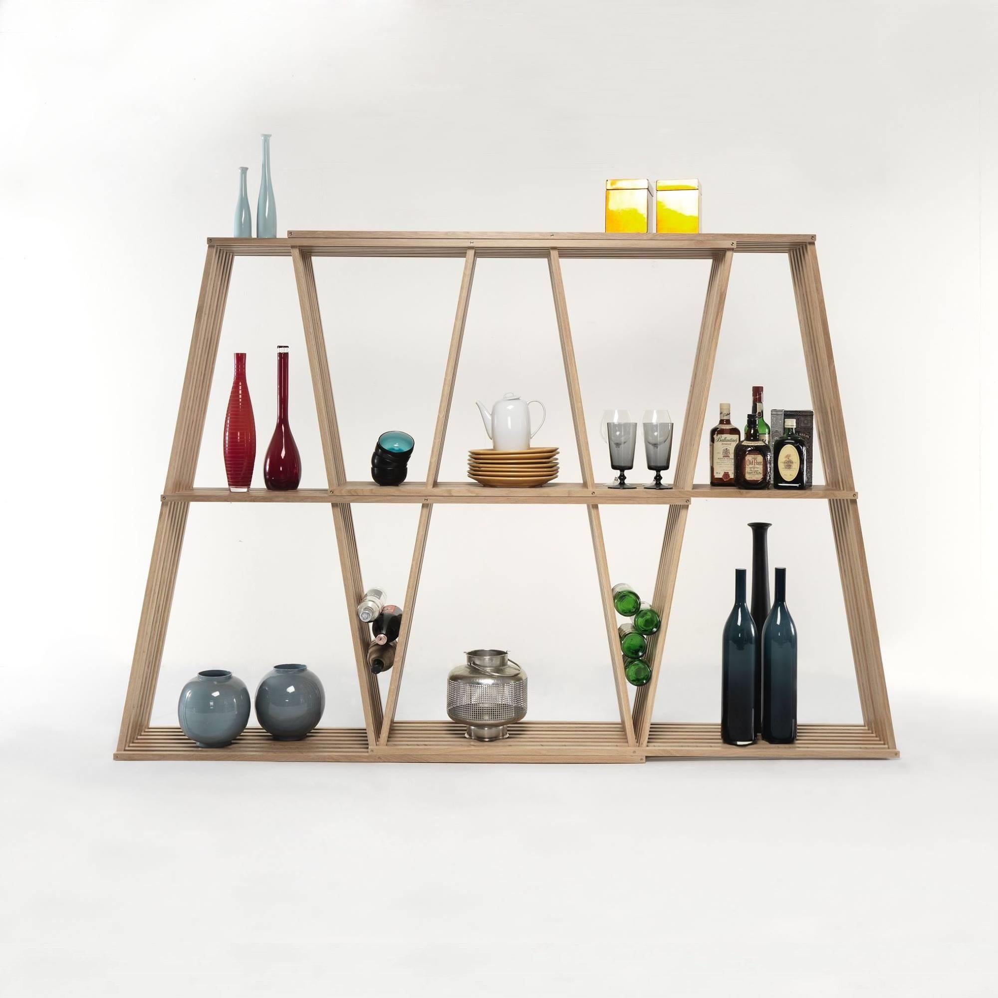 Estantería de dos unidades de madera artesanal en venta 7