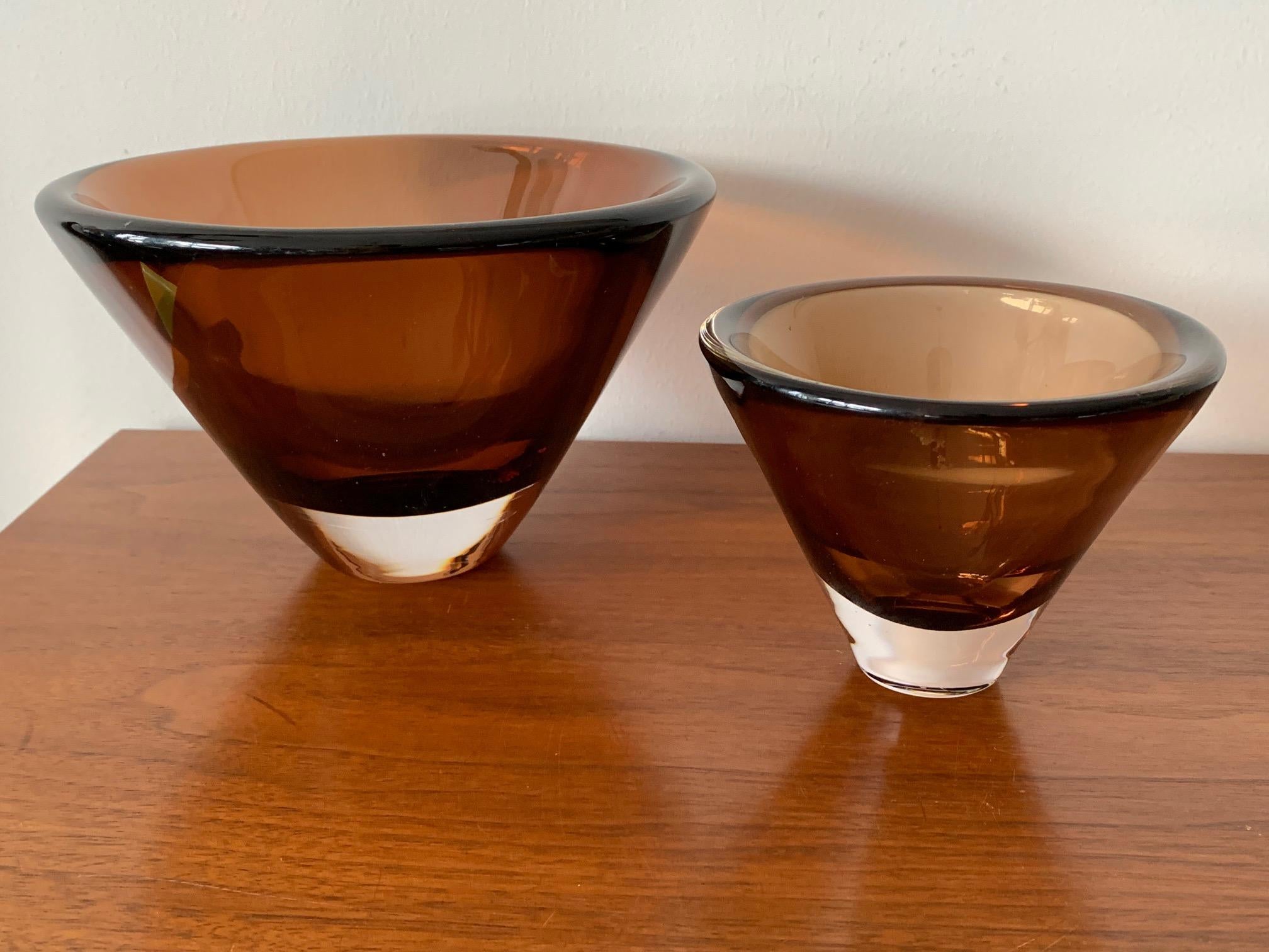Two Unusual Vicke Lindstrand for Kosta Boda Glass Vessels In Good Condition For Sale In St.Petersburg, FL