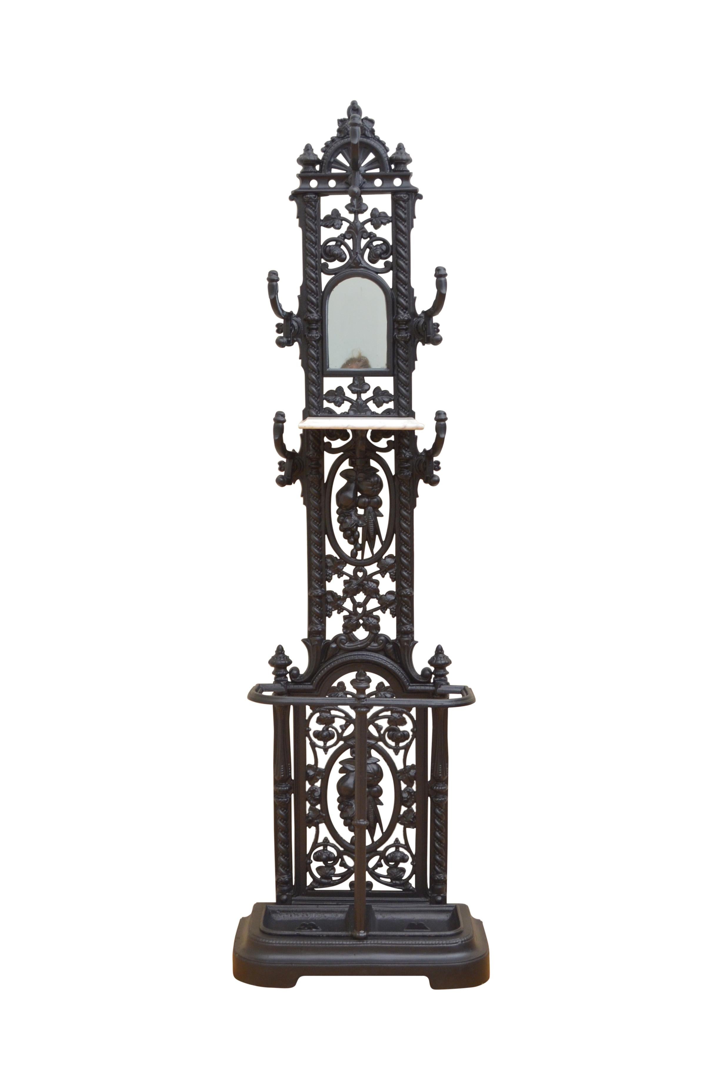 Two Victorian Hall Stands Cast Iron Hall Stand In Good Condition In Whaley Bridge, GB