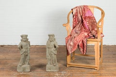 Geschnitzte Steinskulpturen von Soldaten aus der britischen indischen Armee im Vintage-Stil