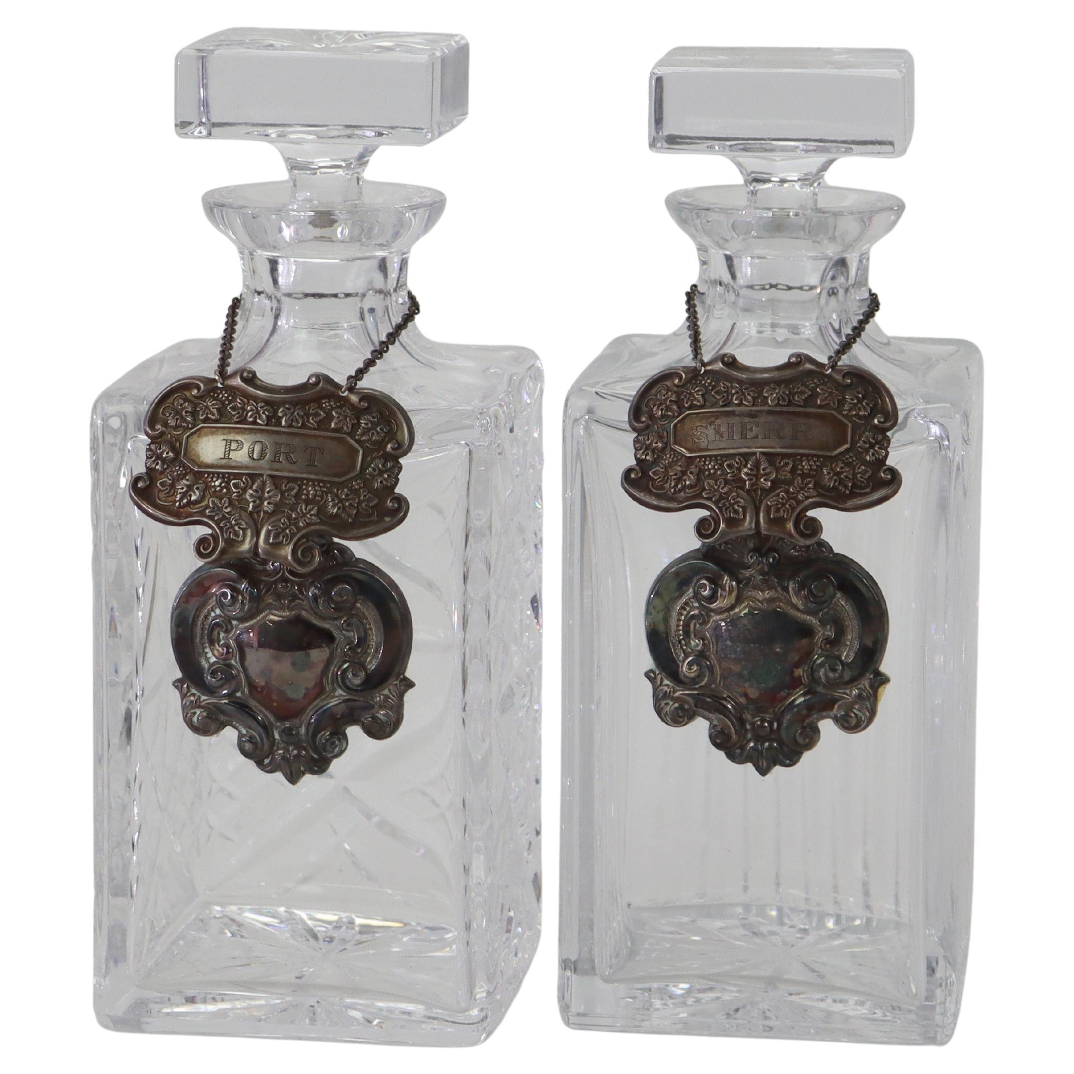 Zwei Vintage Kristall & Sterling Silber Likör Dekanter C1940 im Angebot