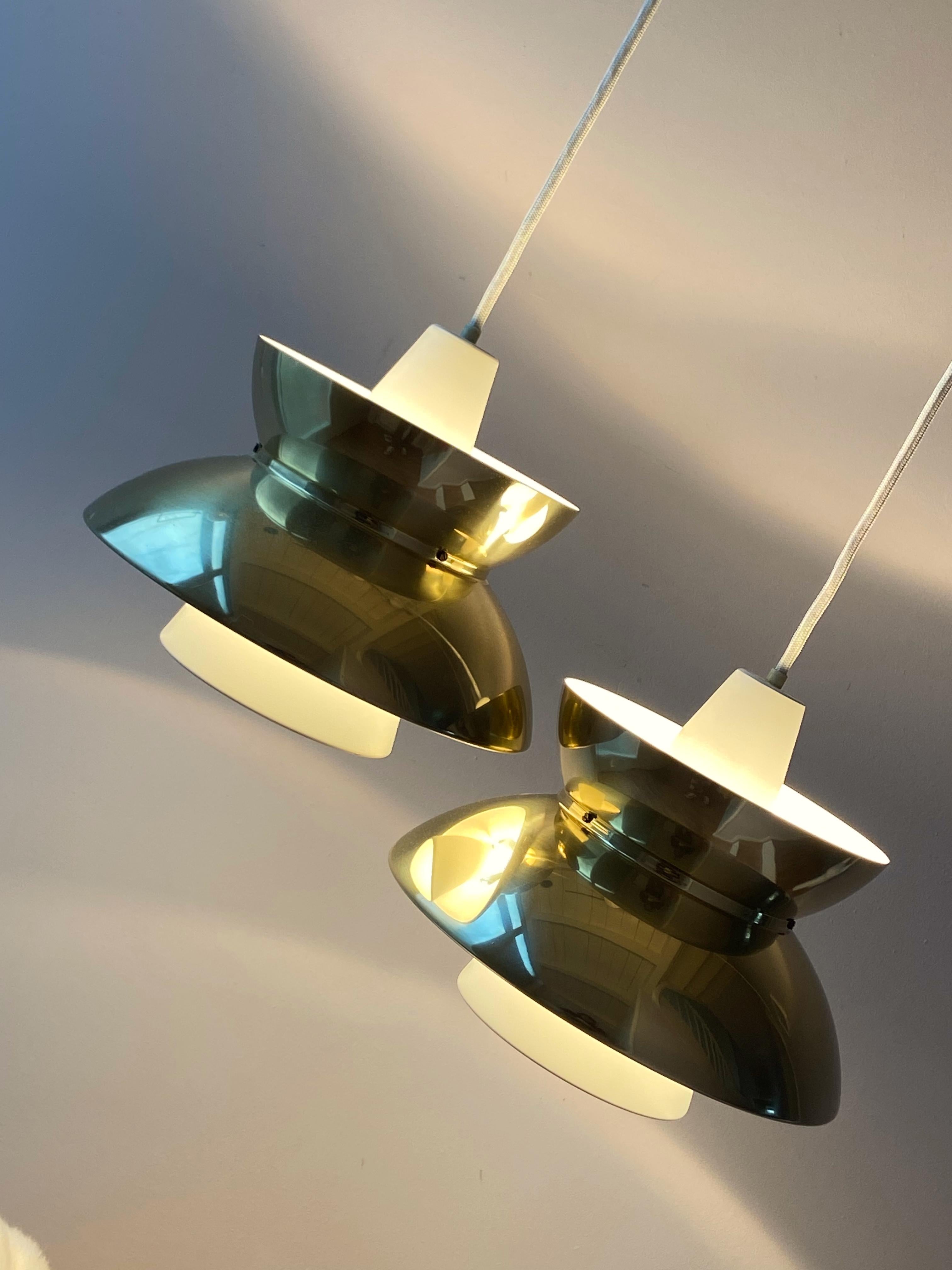Deux lampes à suspension Doo-Wop vintage par Louis Poulsen, Danemark en vente 3