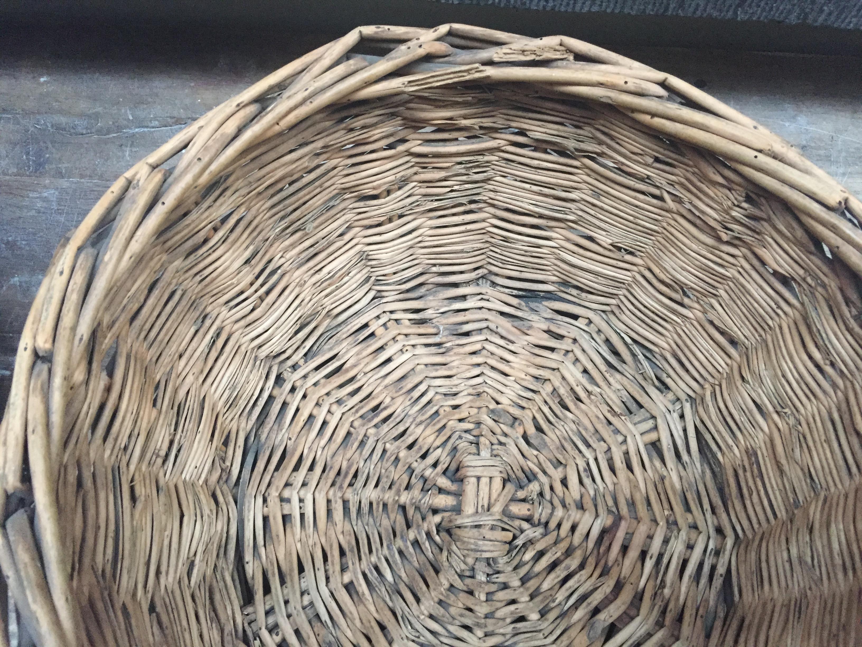 Hand-Woven Two Vintage French Woven Wicker Bakers Baskets for Bread