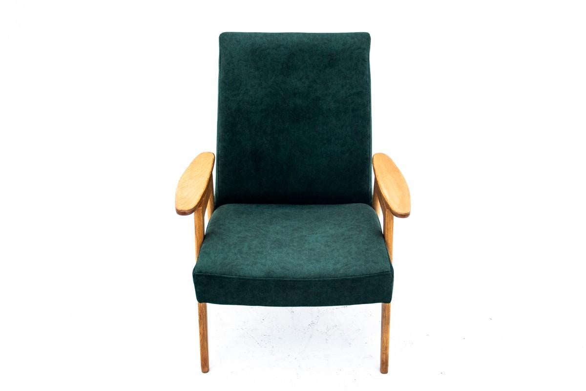 Beech Two Vintage Green Armchairs by Jaroslav Šmídek for Jitona, Czechoslovakia, 1960s For Sale