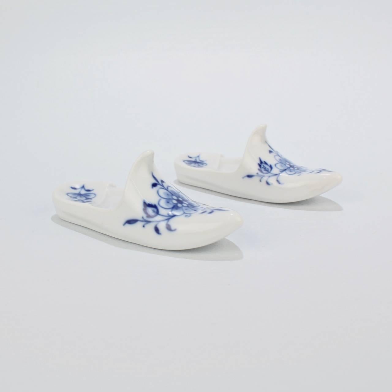 Two Vintage Meissen Porcelain Blue Onion Shoe or Slipper Form Paperweights In Good Condition In Philadelphia, PA