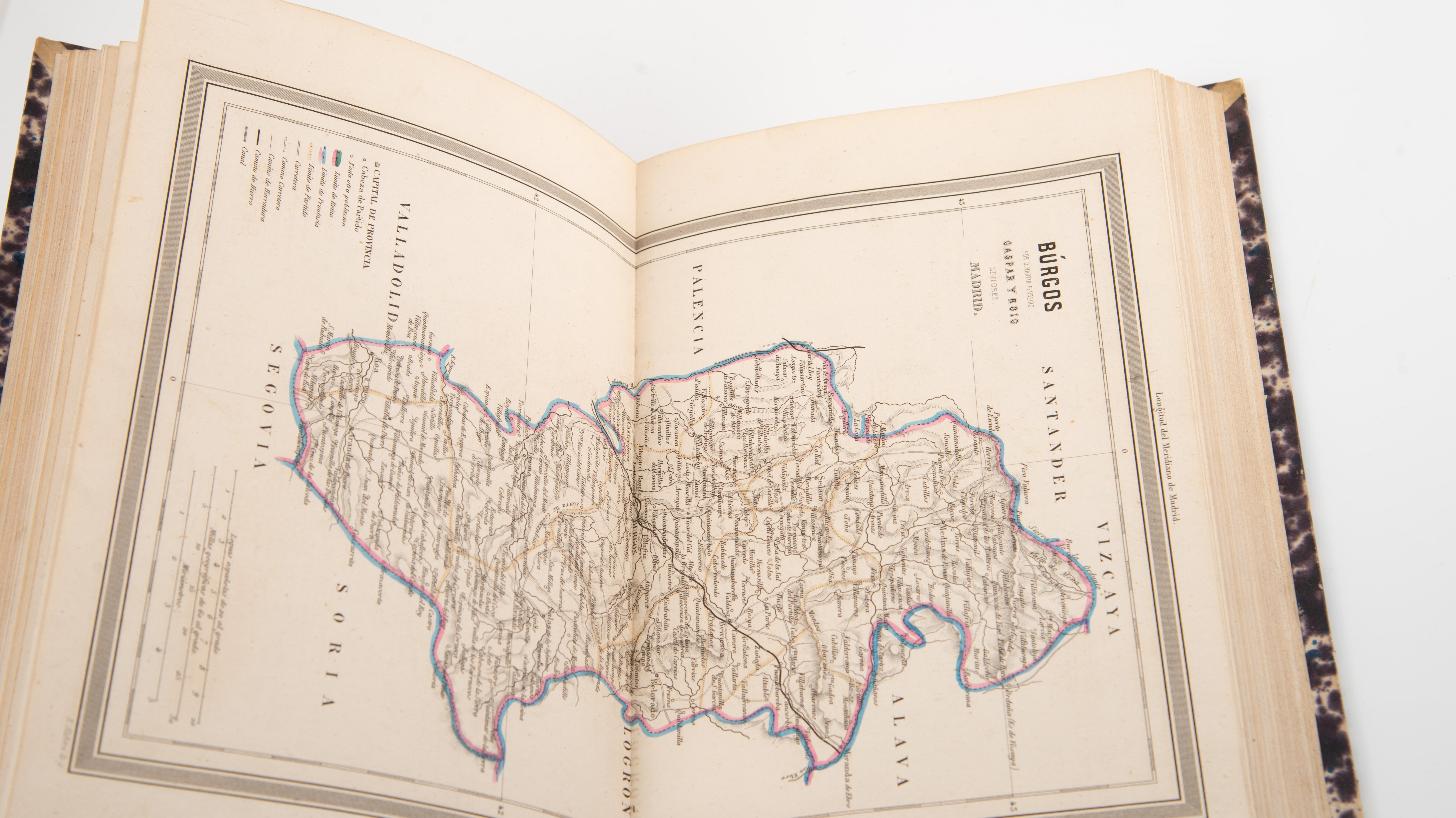 Deux volumes : Atlas géographique de l'Espagne (...) et Dictionnaire général... en vente 2