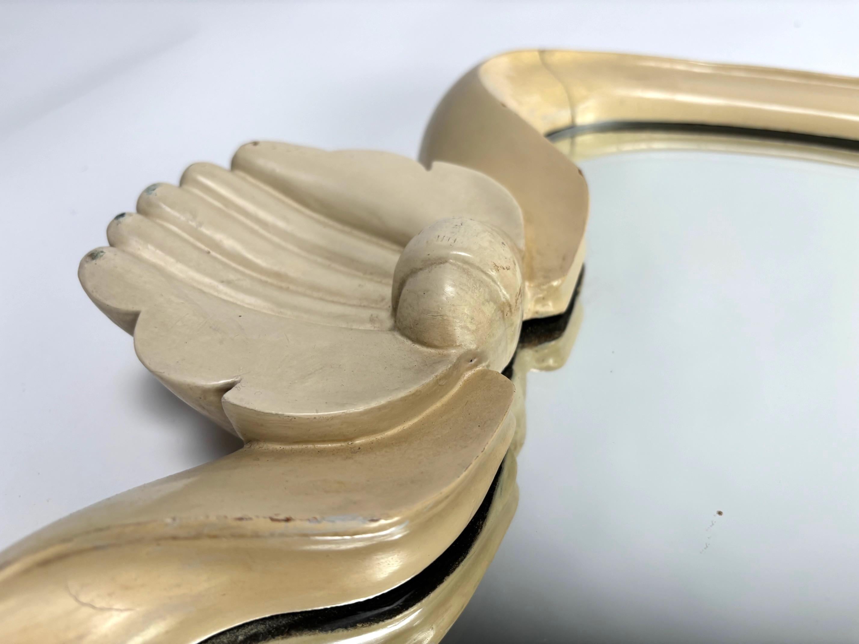 Laqué Deux miroirs muraux dans le style d'Osvaldo Borsani, Italie, années 1950 en vente