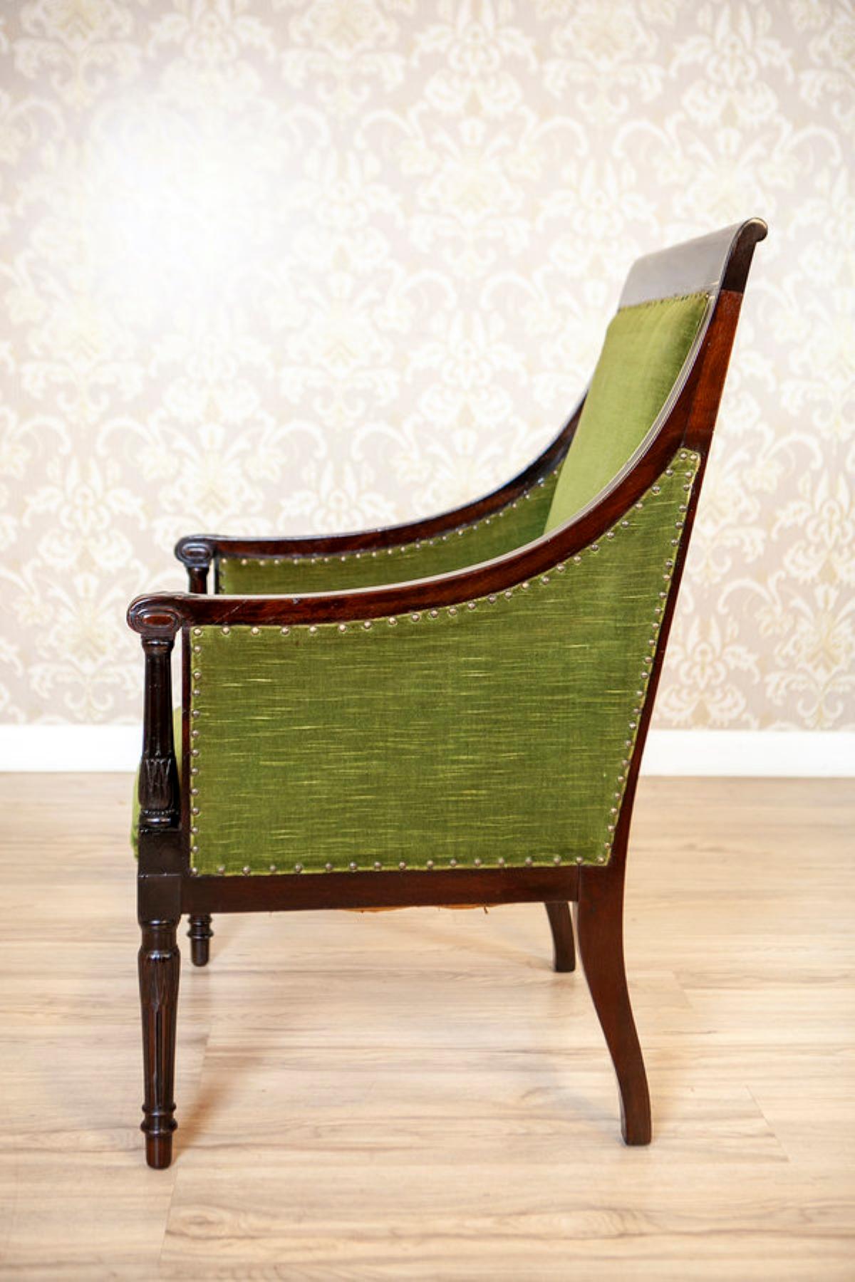 Dos Sillones De Nogal De Mediados Del Siglo. Siglo XX De Estilo Inglés en venta 2
