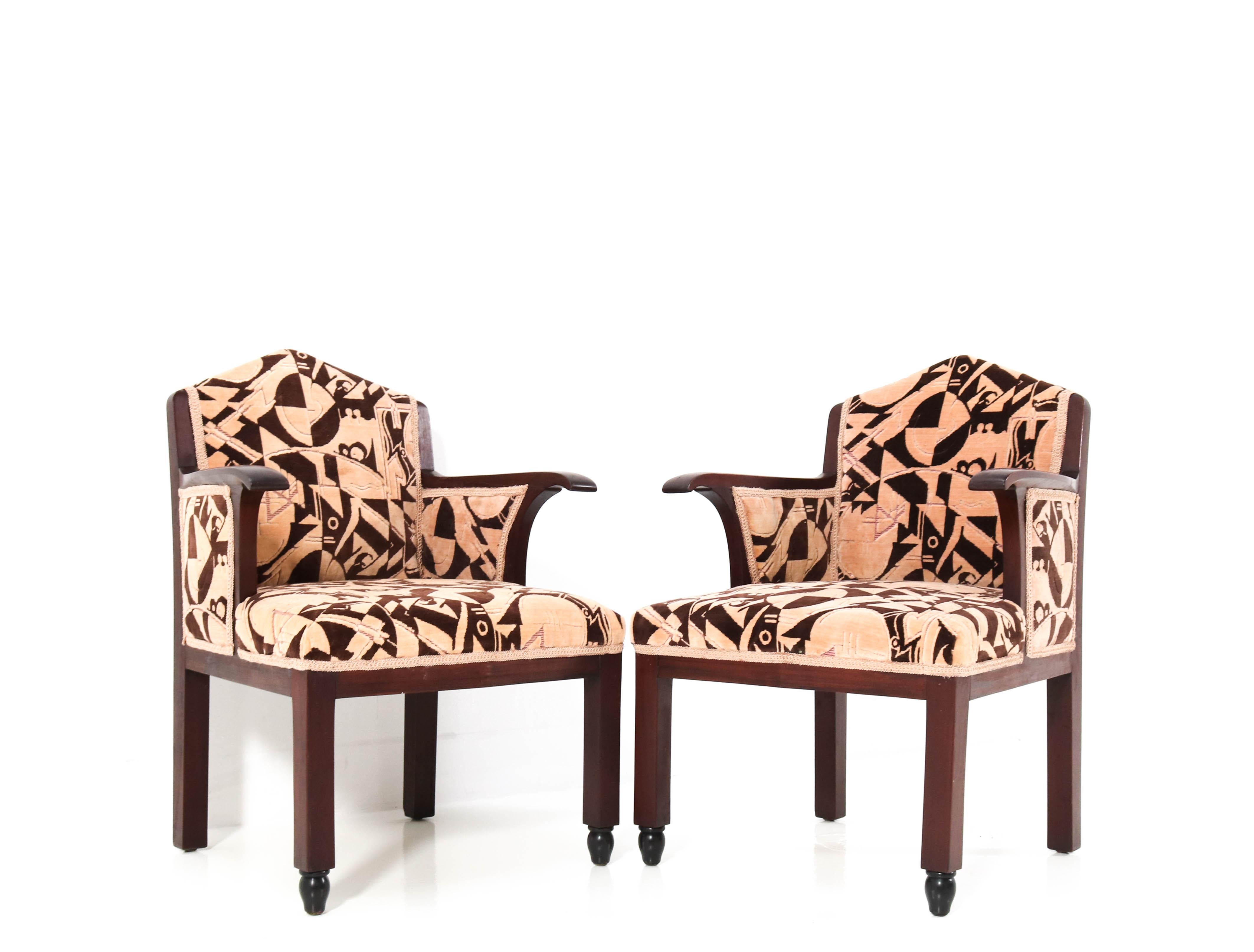 Two Walnut Art Deco Amsterdamse School Armchairs by Fa. Drilling Amsterdam 4