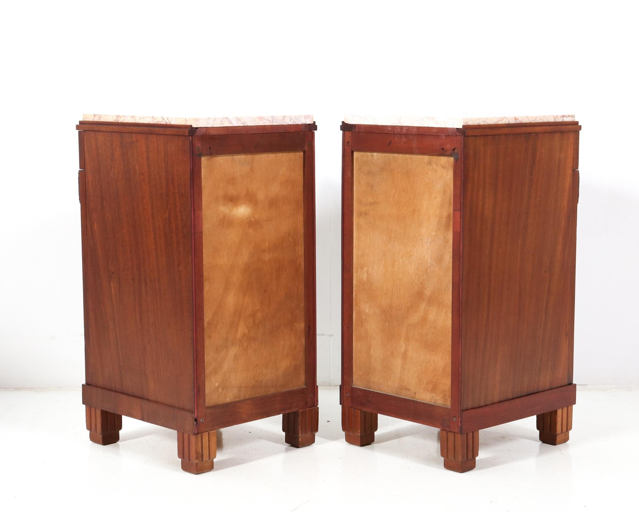 Two Walnut Art Deco Nightstands or Bedside Tables, 1930s For Sale 4