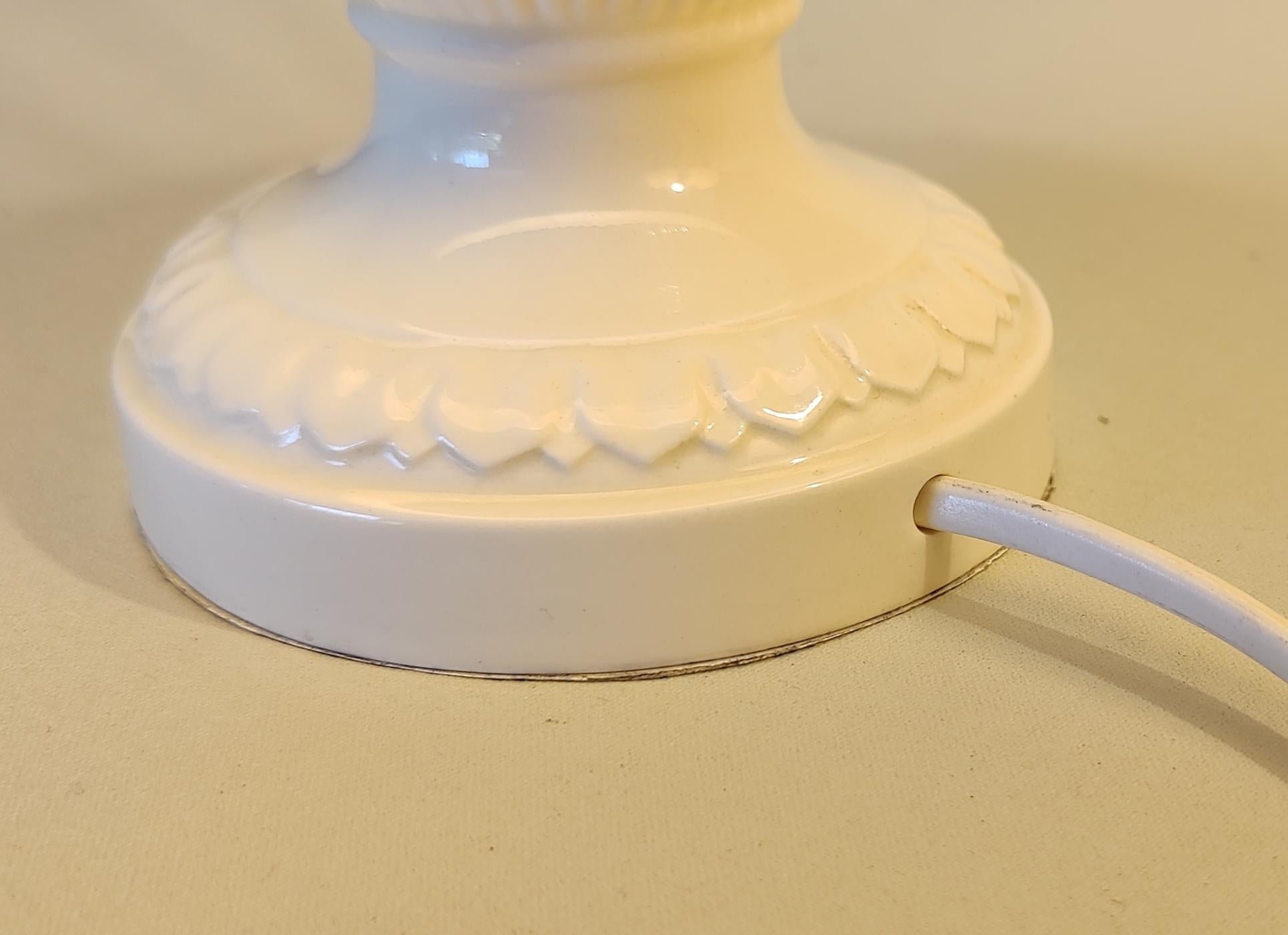 Two Wedgwood Table Lamps ´Edme Vine´, 1960s For Sale 7