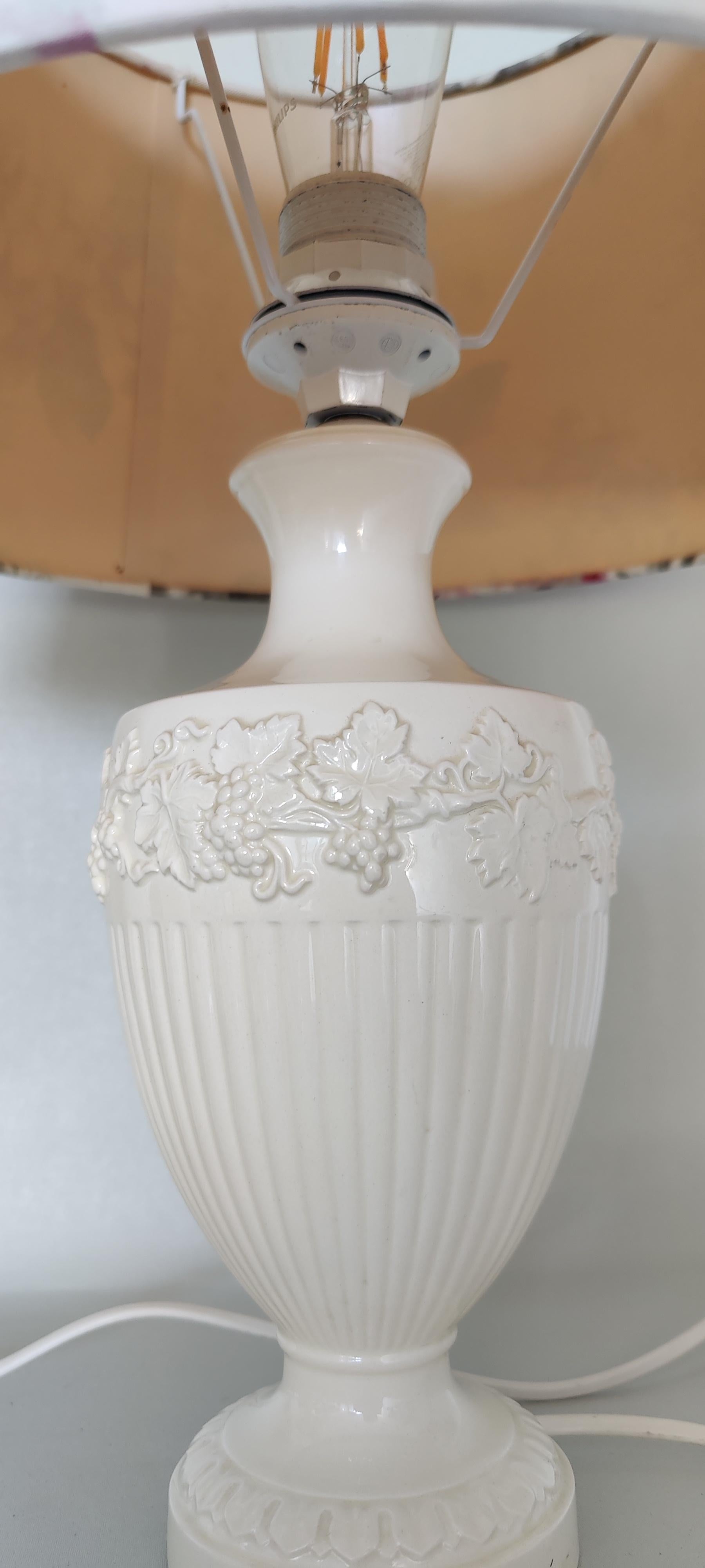 Two Wedgwood Table Lamps ´Edme Vine´, 1960s For Sale 1