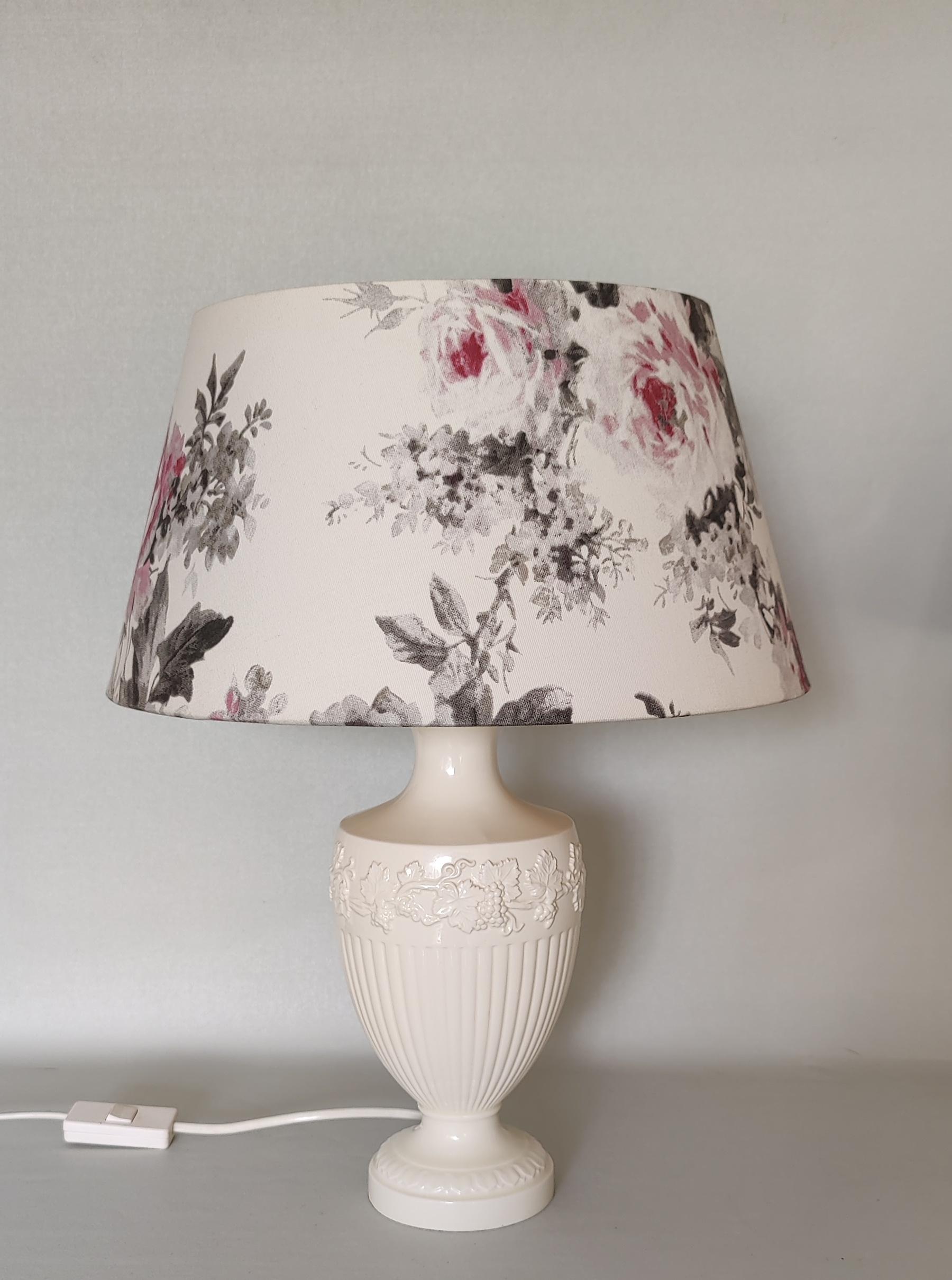 Two Wedgwood Table Lamps ´Edme Vine´, 1960s For Sale 2