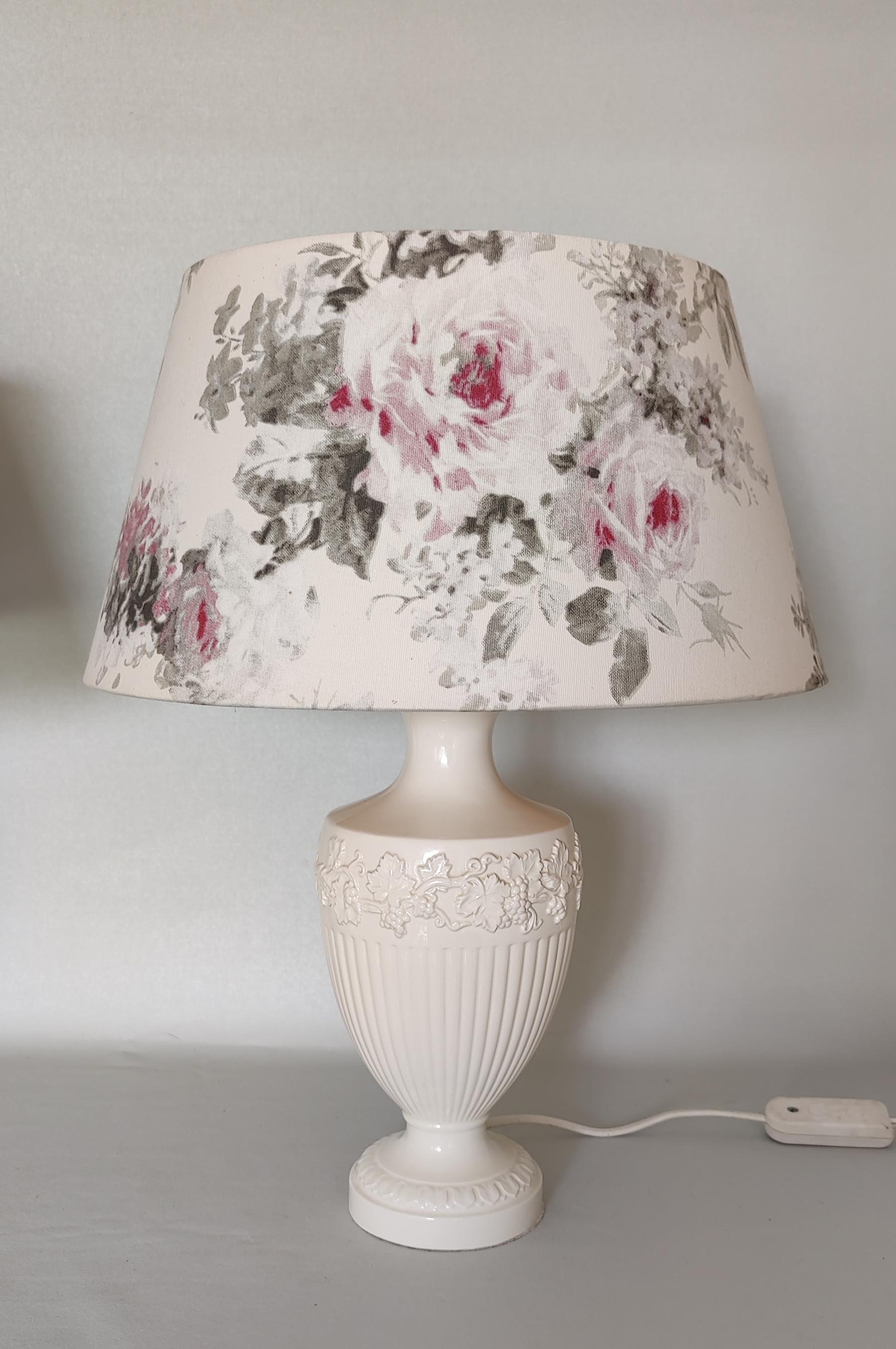 Two Wedgwood Table Lamps ´Edme Vine´, 1960s For Sale 3