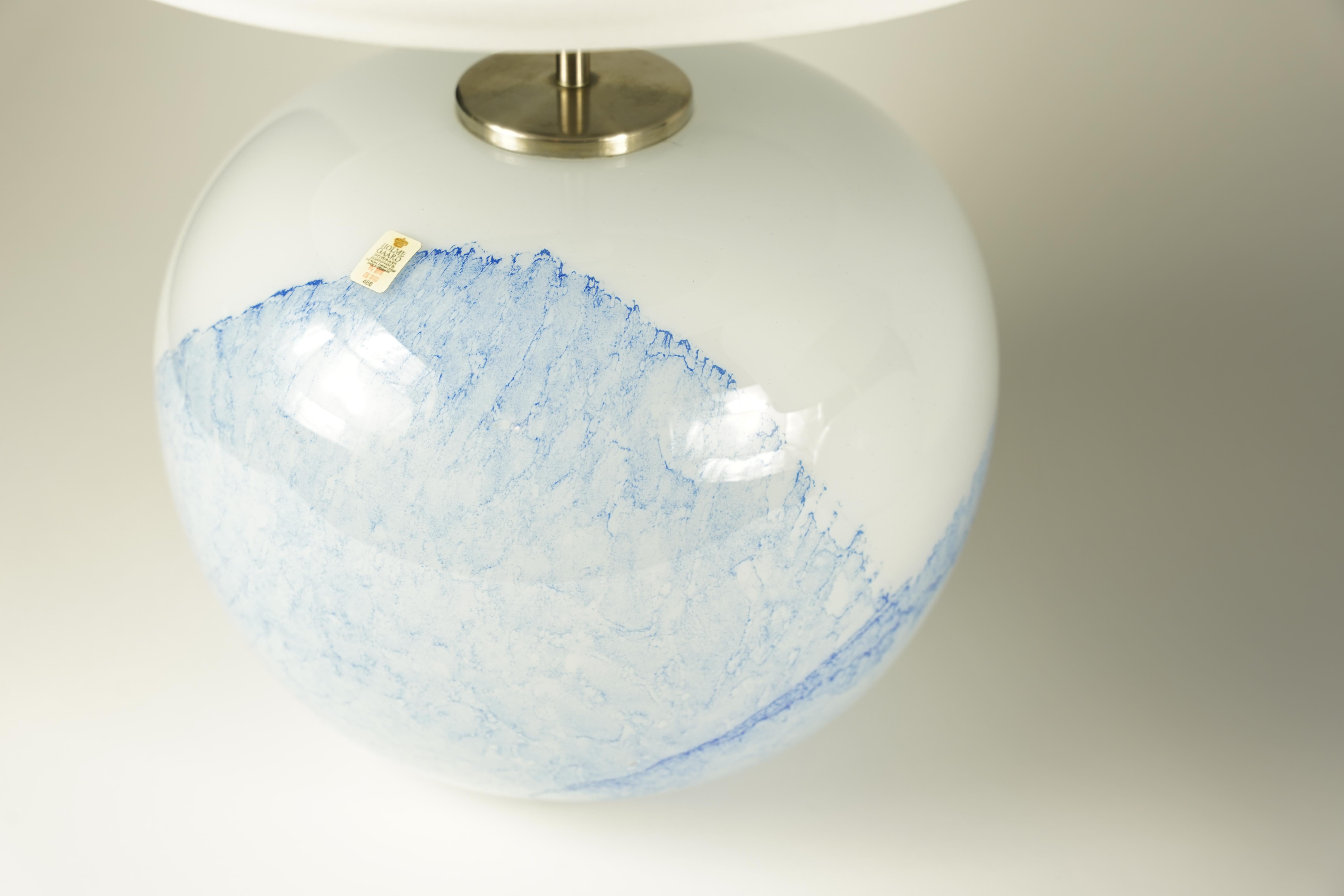 Verre brun blanc et bleu Paire de lampes 