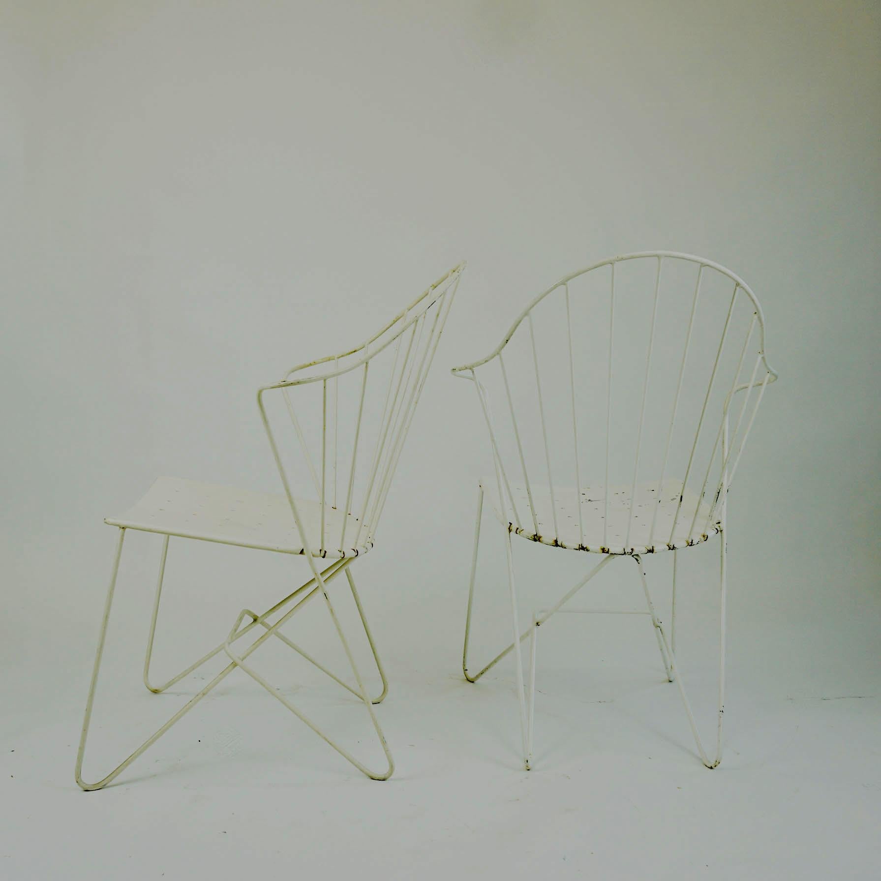 Two white Austrian Midcentury Wire Sonett Astoria Chairs 2