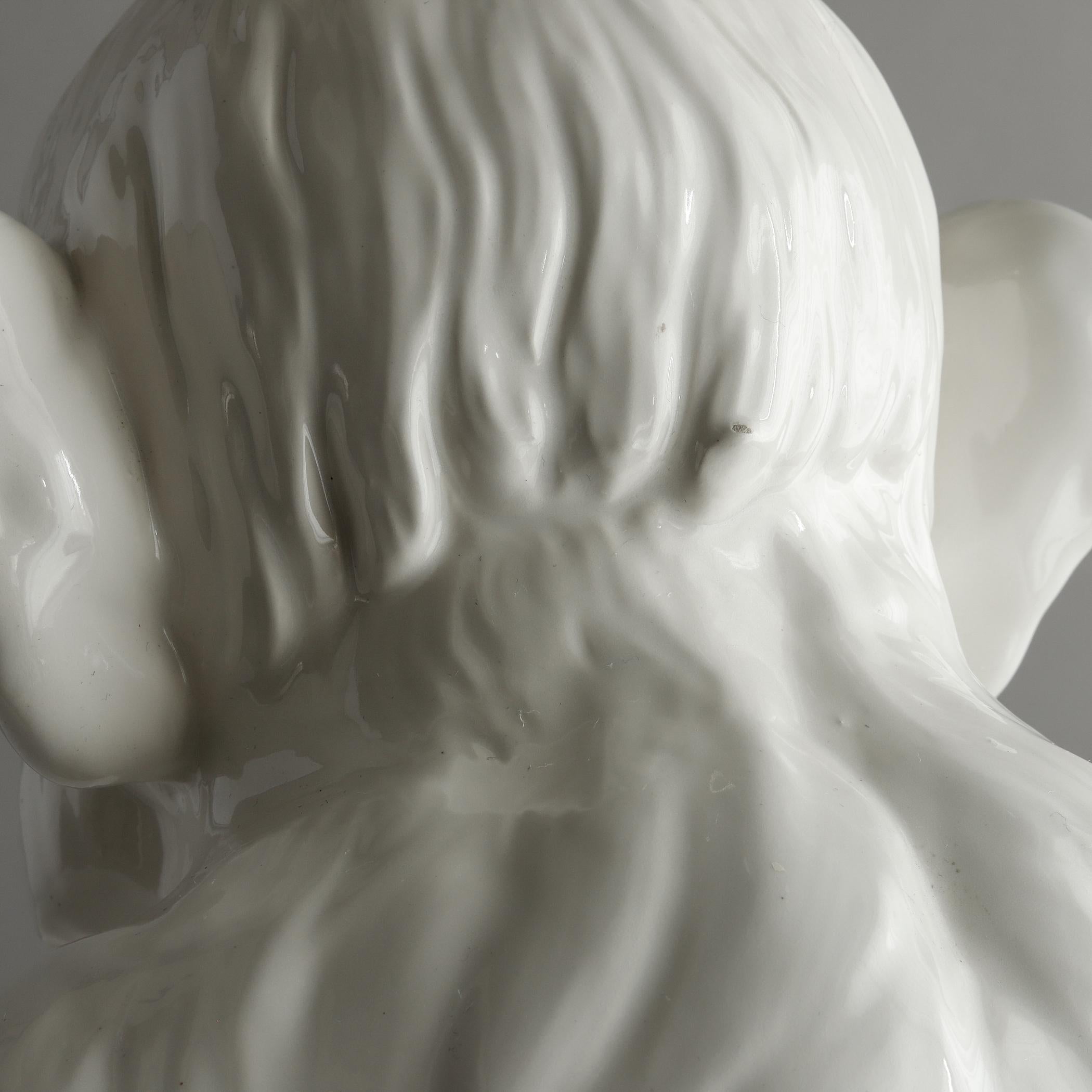 Two White Ceramic Monkey Lamps, Seated Chimp Greenspan Hollywood Regency, 1970s For Sale 4