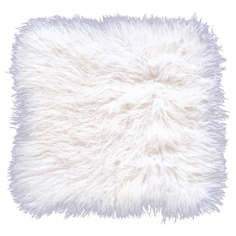 Two White Tibetan Fur Cushion Pillow Cover For Sale at 1stDibs