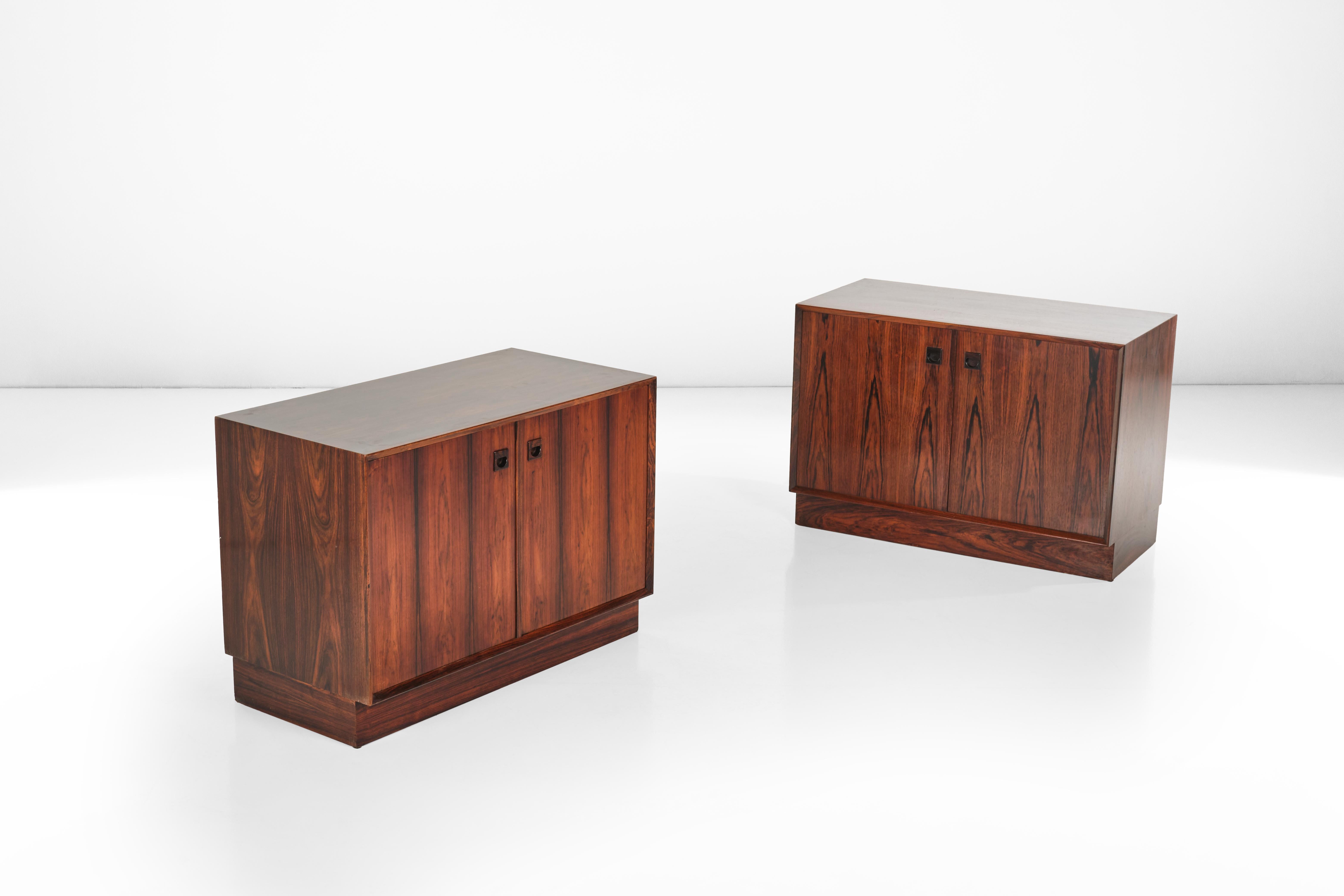 Two Wood Cabinet, Italian Design Made by Stilwood, 1960s In Good Condition For Sale In Milan, IT