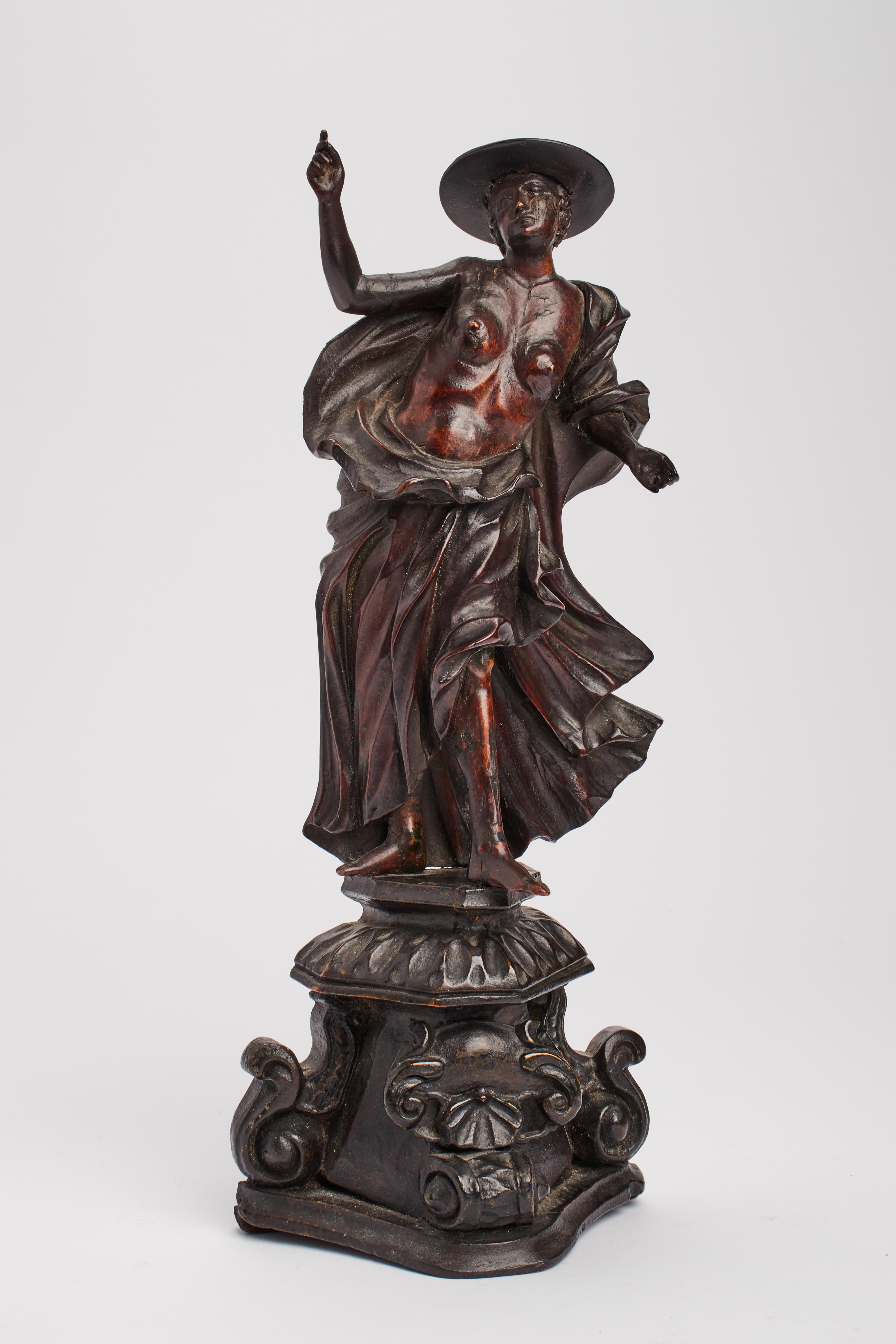 XVIII secolo Due sculture in legno raffiguranti un vescovo e un cardinale, Venezia 1730. in vendita
