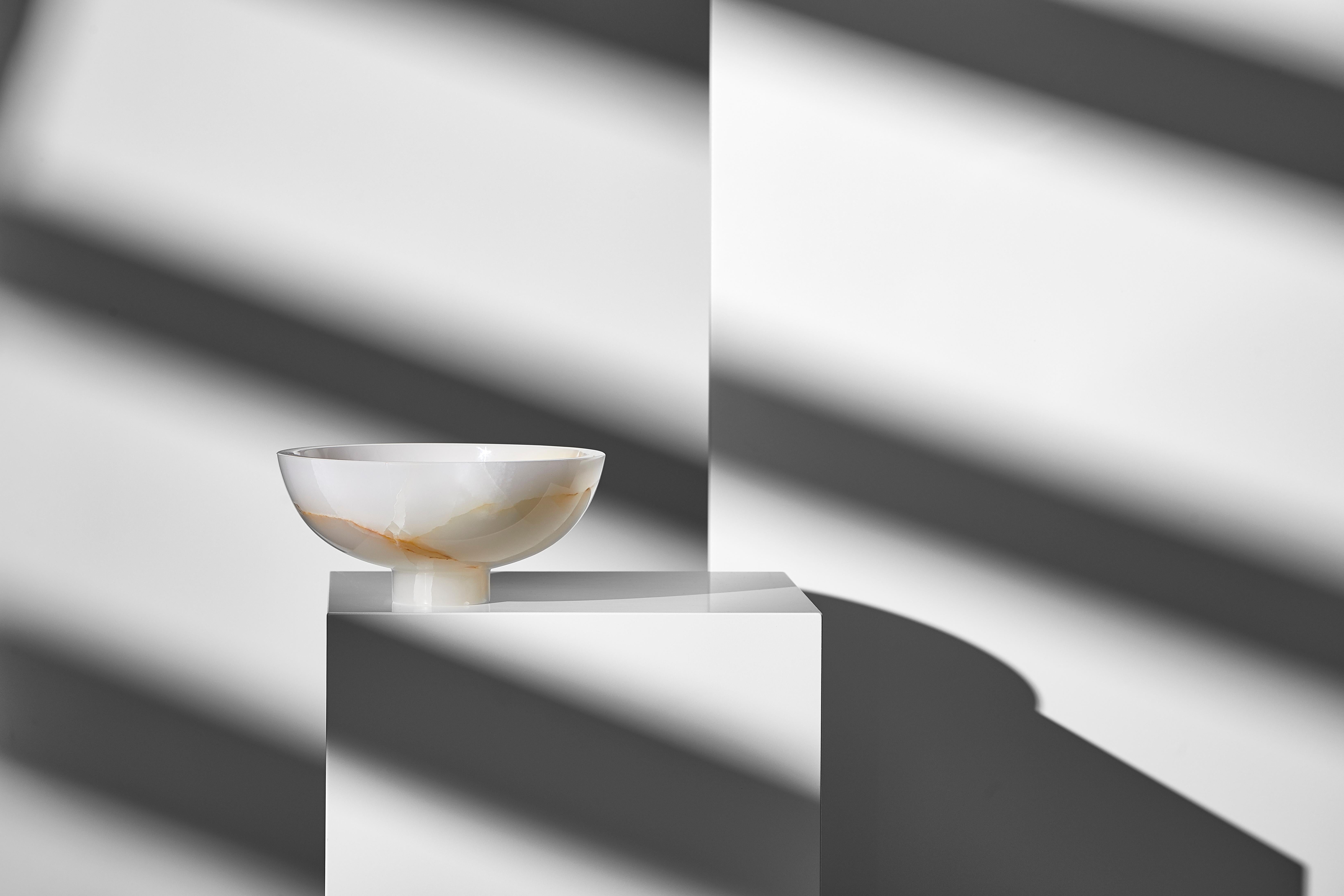 Post-Modern Twosidestory Bowl by Lisette Rützou