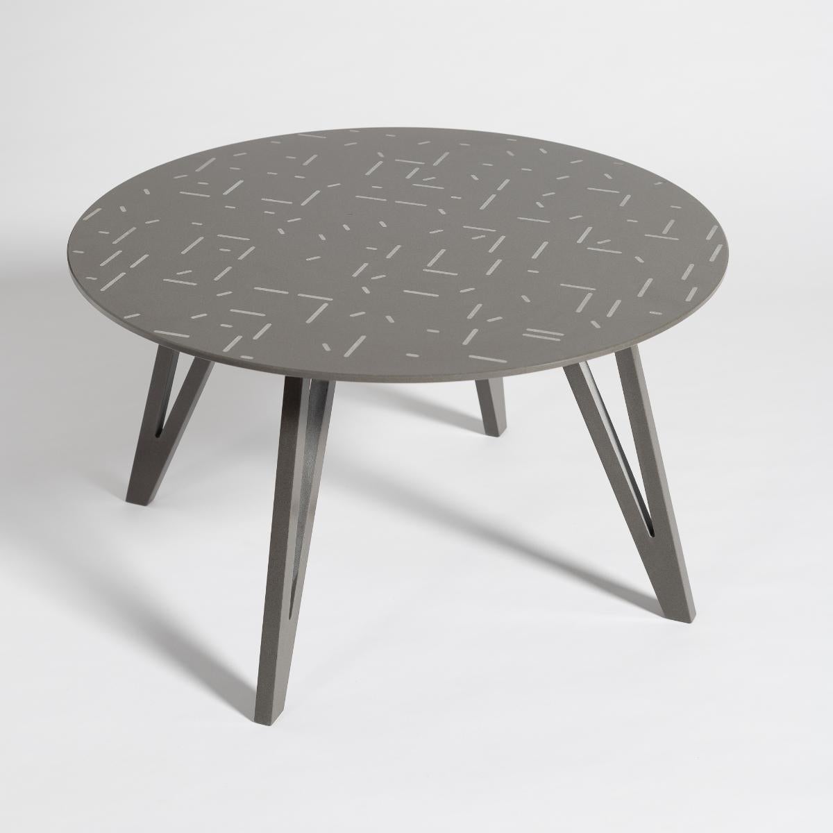 TXT M- 21st century modern Quartz Stone coffee and side table in graphite

The TXT coffee table is an object that reflects the main concepts of the brand, by texturizing the surface with an exclusive pattern derived from the conceptual principles