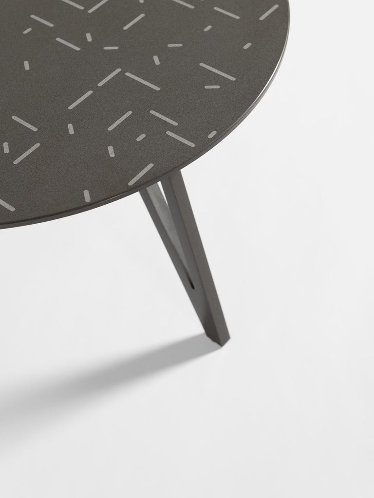 European 21st Century Modern Round Stone Composite Coffee Table in Graphite (Medium size) For Sale