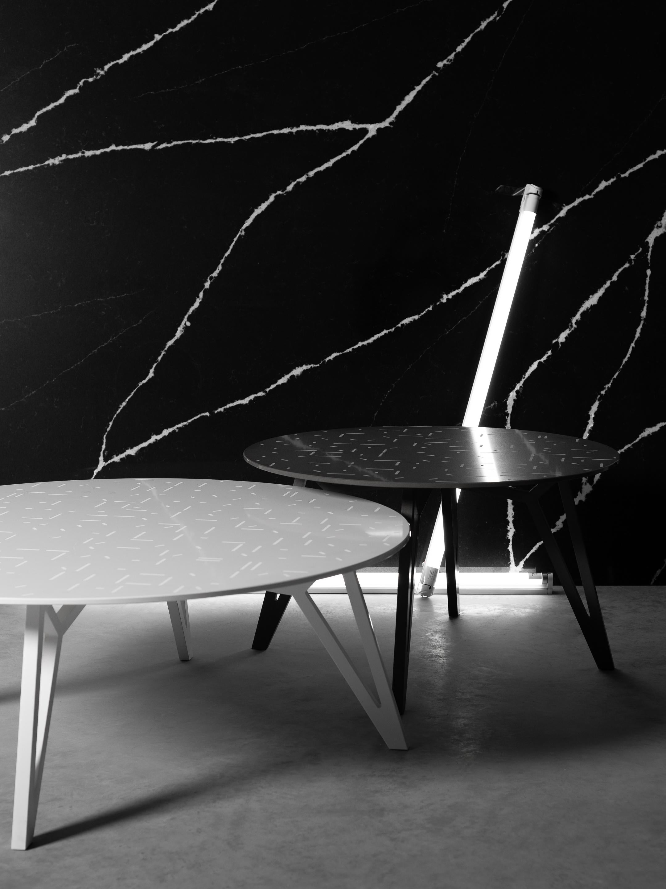 Quartz 21st Century Modern Round Stone Composite Coffee Table in Graphite (Medium size) For Sale
