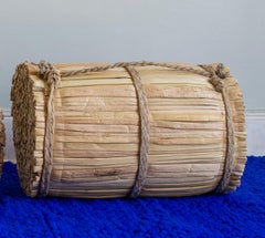 Txt.16 Chimpestle Stool by Txt.Ure