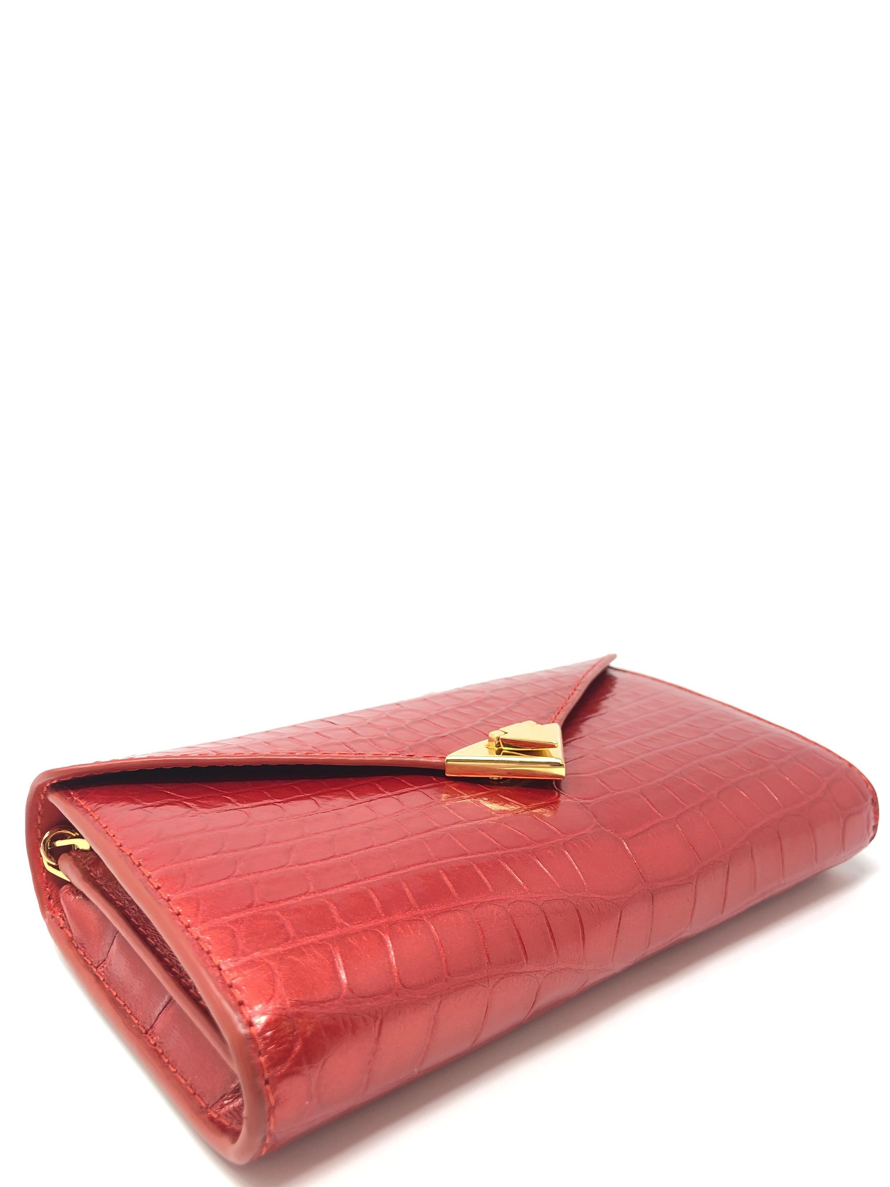 TYLER ELLIS Alex Wallet Candy Apple Red Glossy Alligator Gold Hardware In New Condition In Los Angeles, CA