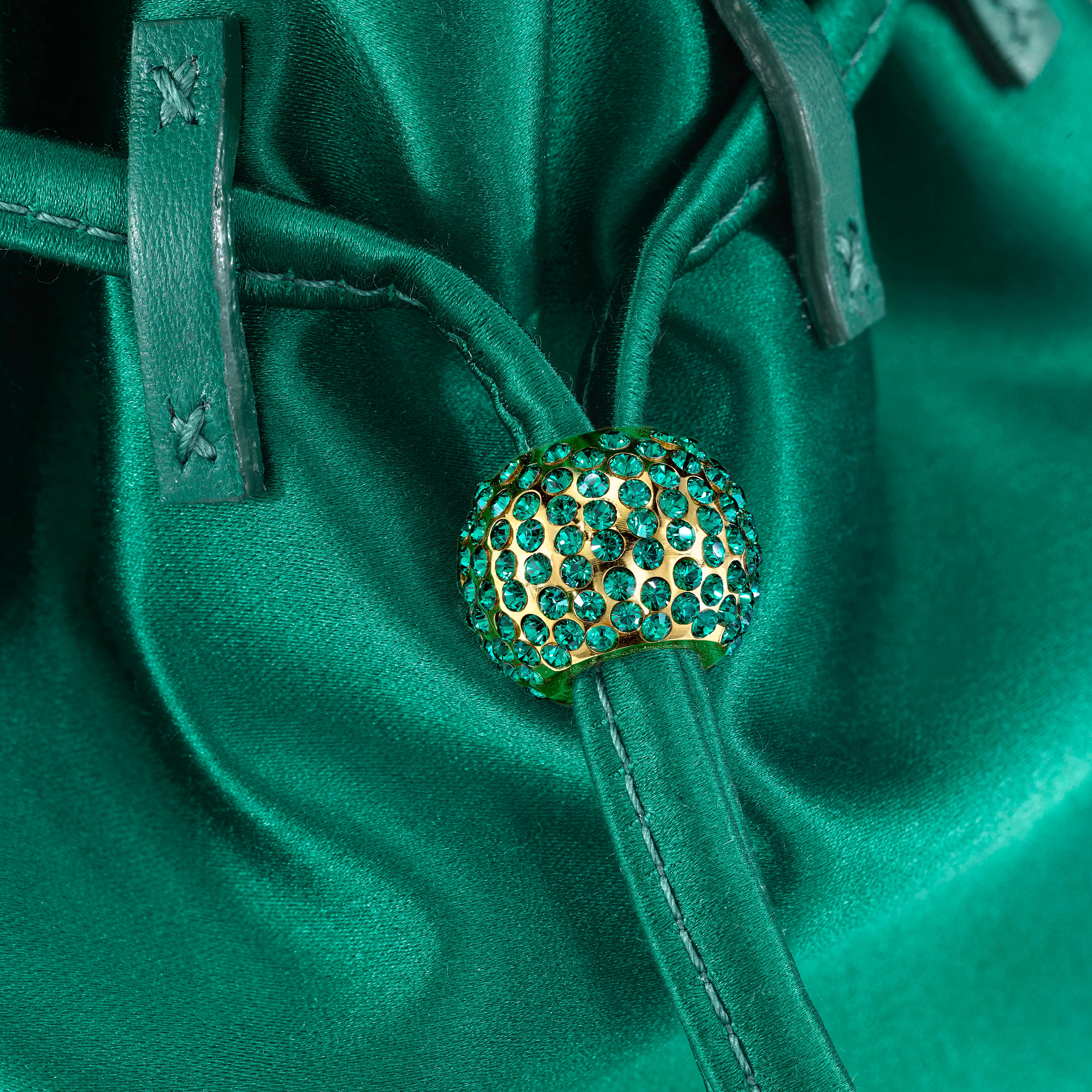 TYLER ELLIS Grace Pouch Mini Emerald Green Satin with Swarovski Crystal &Gold HW In New Condition In Los Angeles, CA