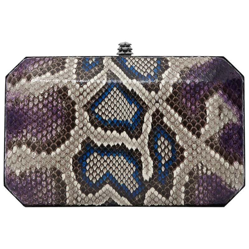 Vintage and Designer Clutches - 2,020 For Sale at 1stdibs - Page 9