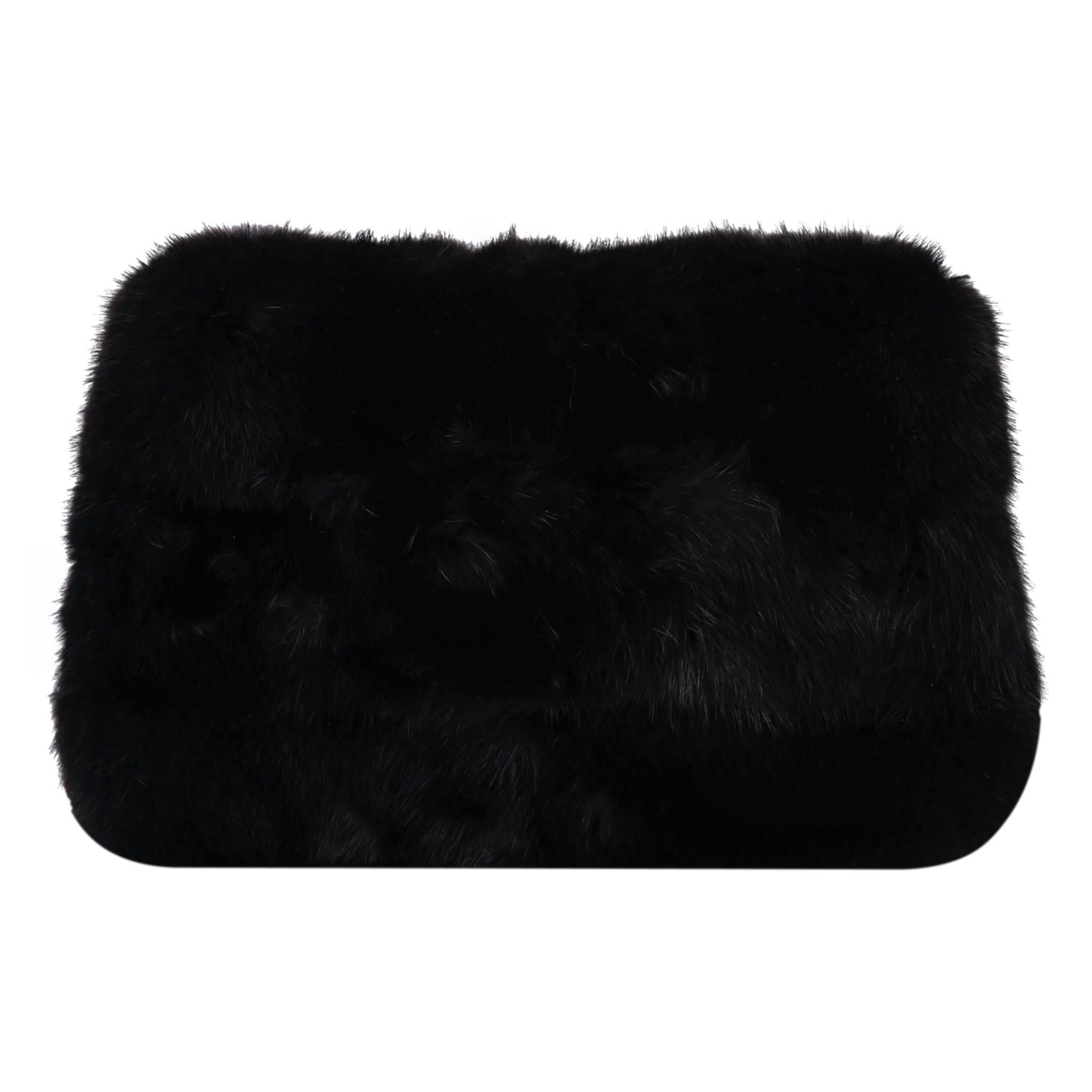 Pochette in pelliccia di visone di Tyler Ellis con tracolla in pelle e catena In condizioni ottime in vendita a London, GB