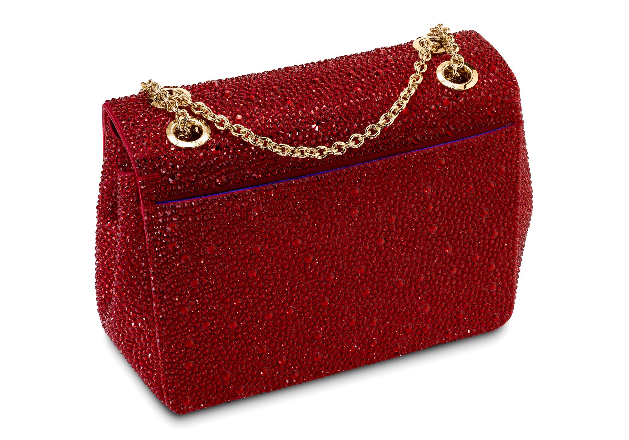 Donna TYLER ELLIS Tiffany Classica Handbag Petite in Red Crystal with Gold Hardware in vendita